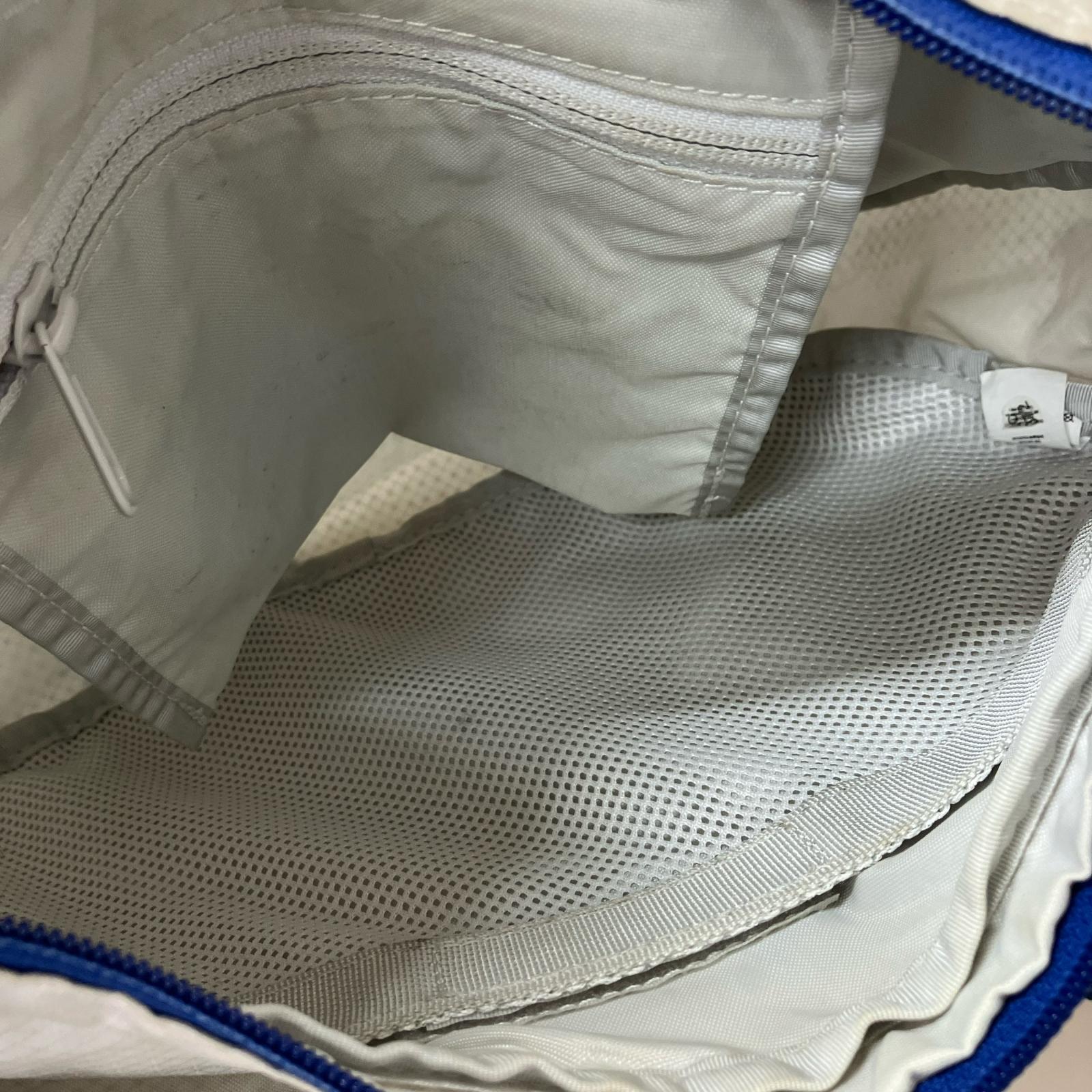 ショルダーバッグ 22SS Small Messenger Bag グレー