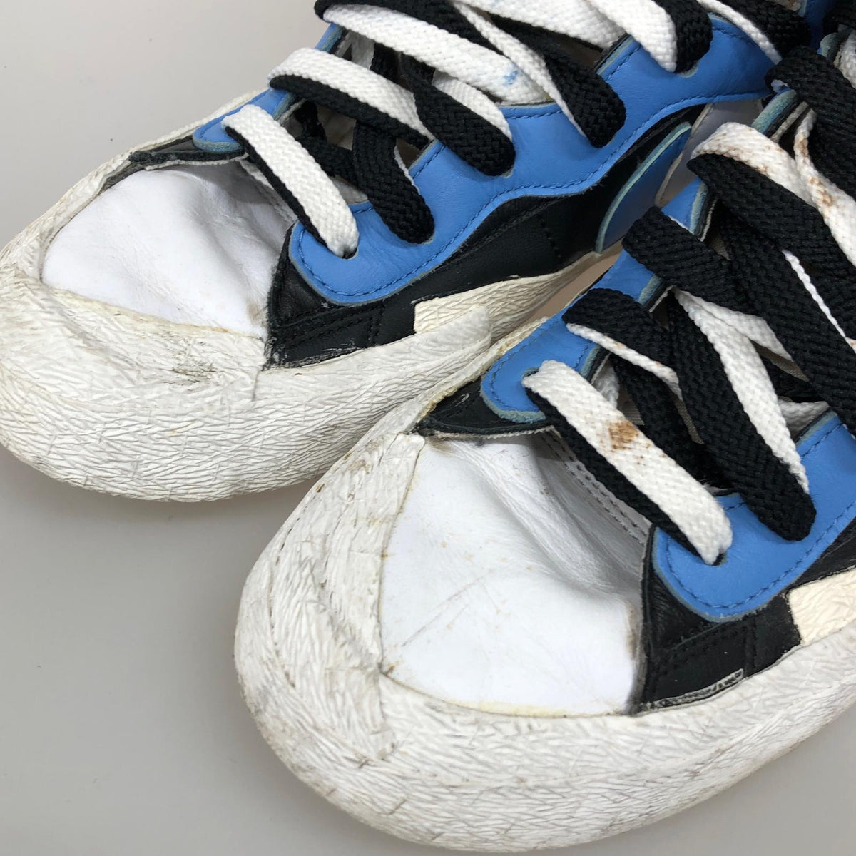 スニーカー sacai × NIKE BLAZER MID 黒/青 (27) 27cm (US9 UK8 1/2 EU44)