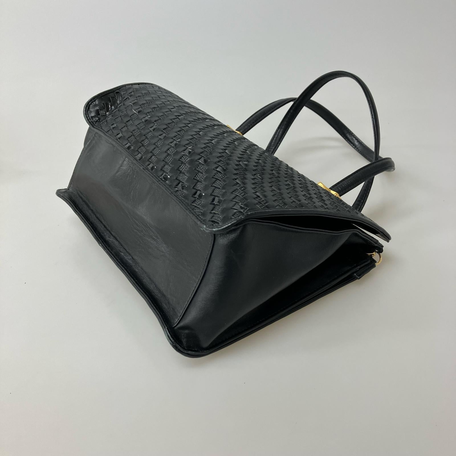 トートバッグ メッシュレザー　黒　トート ブラック