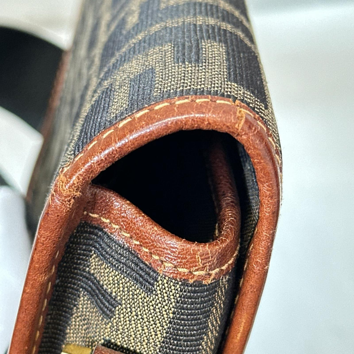 FENDI OLD 総柄 ショルダーバッグ 茶