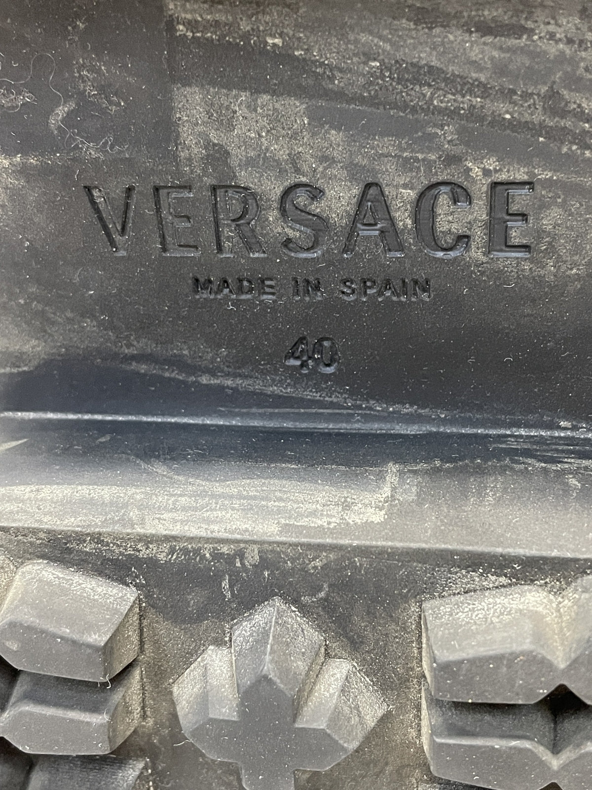 VERSACE ｻｲﾄﾞﾒﾃﾞｭｰｻ ﾚｻﾞｰﾌﾞｰﾂ 40 黒
