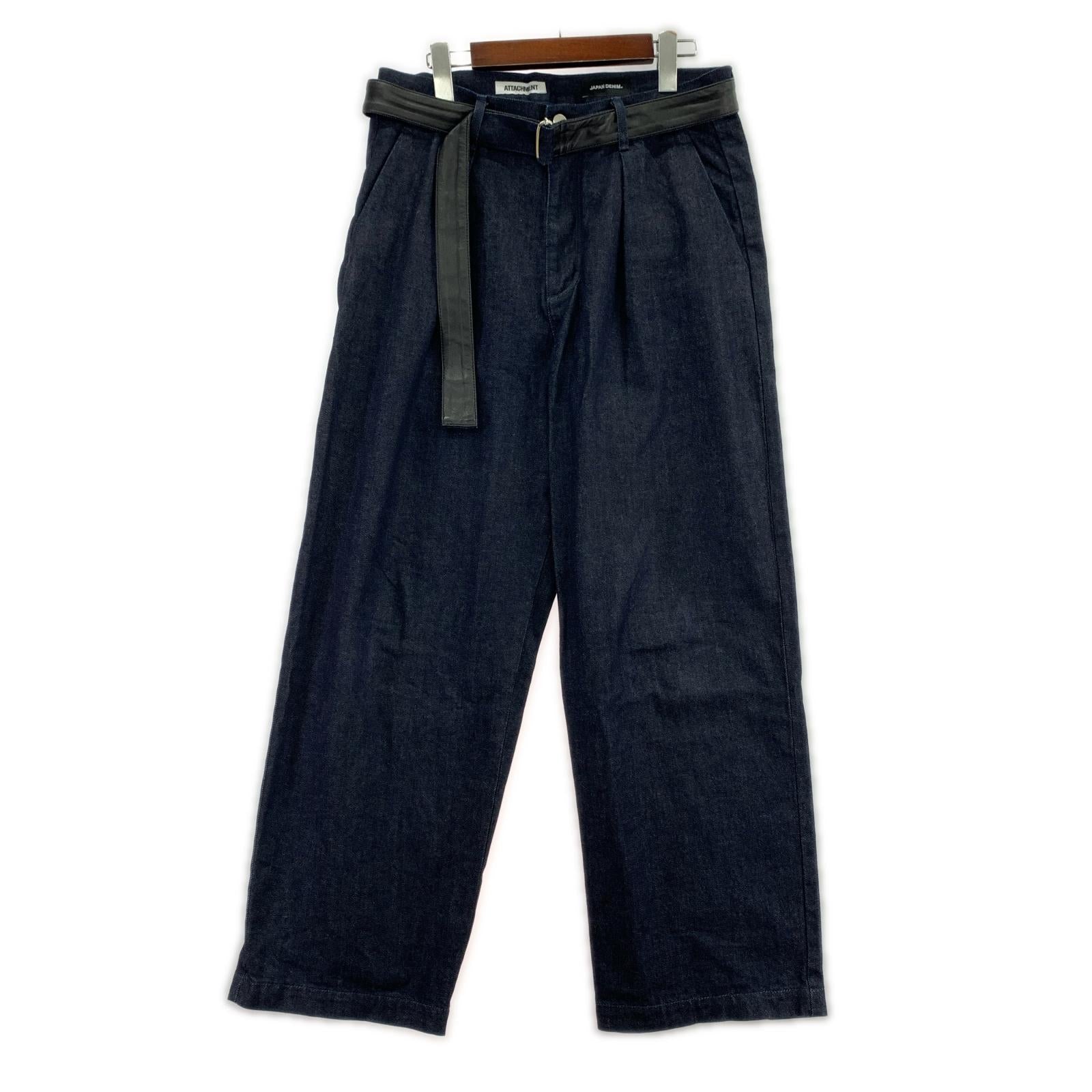 デニムパンツ LEATHER BELTED ONEWASH PANTS 31 ネイビー