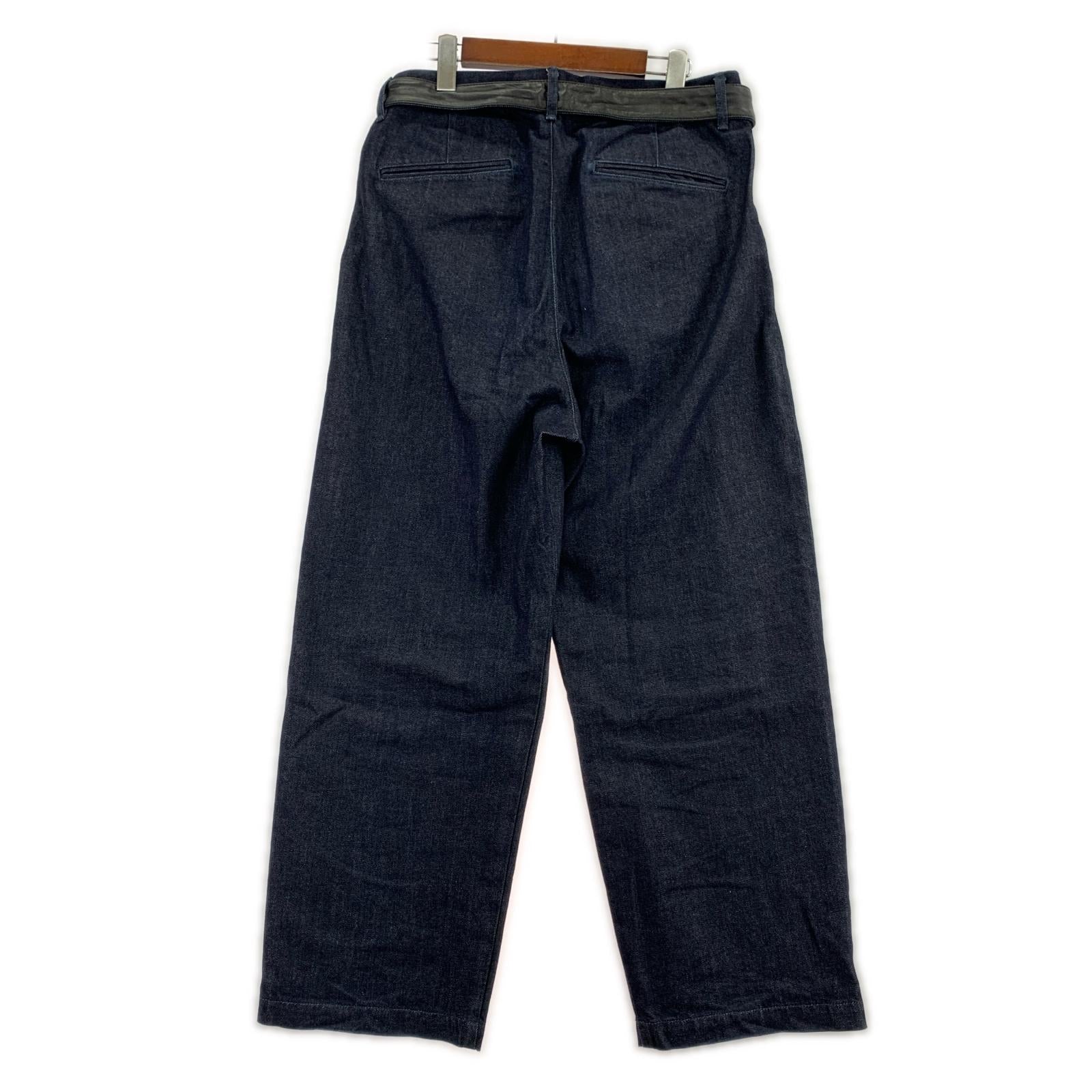 デニムパンツ LEATHER BELTED ONEWASH PANTS 31 ネイビー