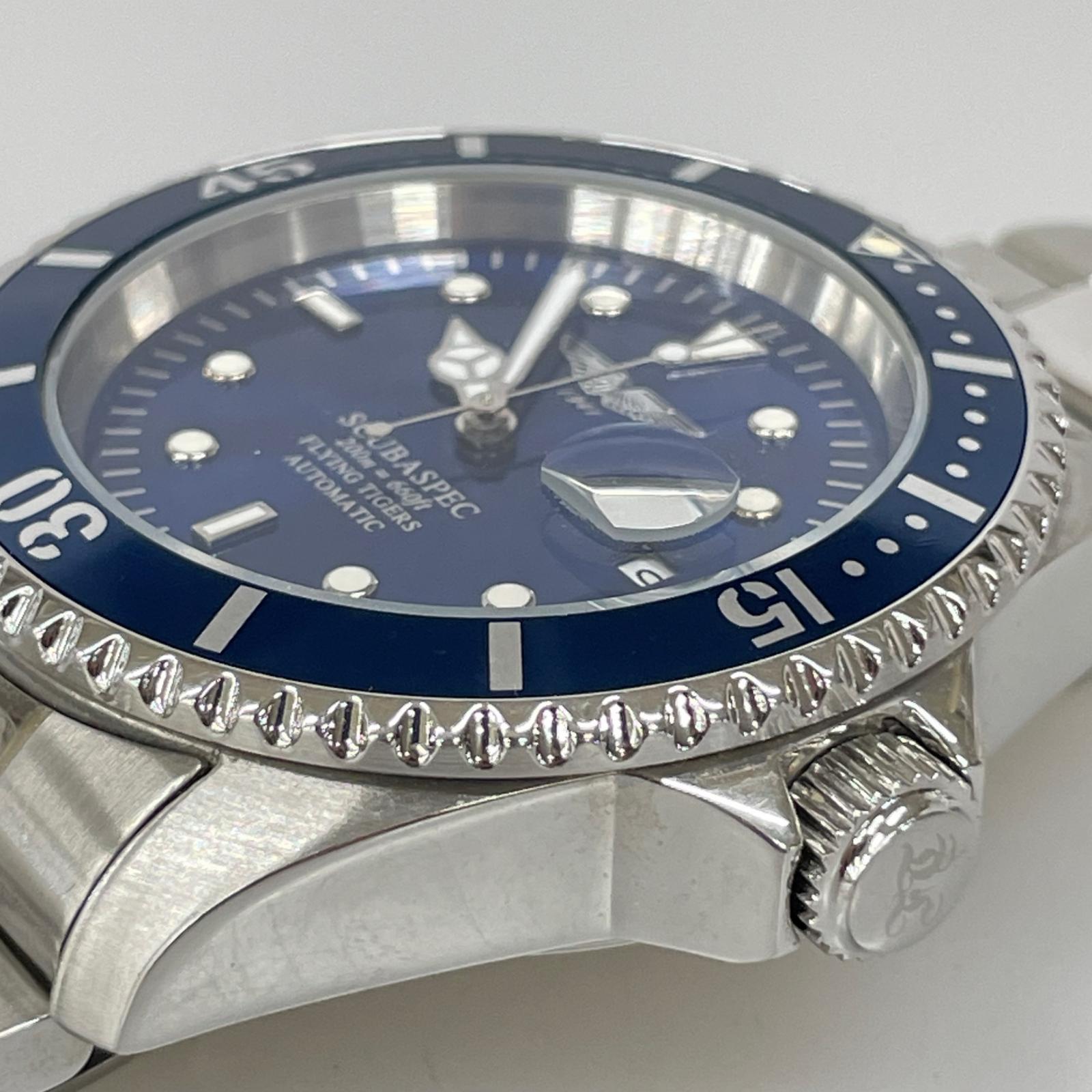 腕時計 invicta 自動巻き シルバー