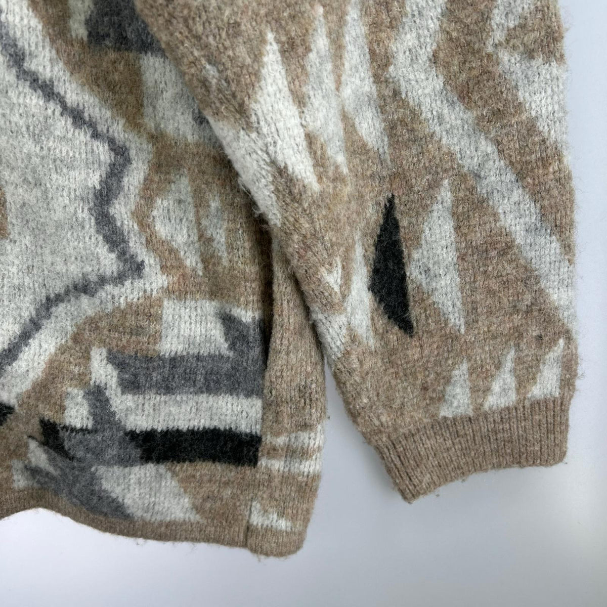 カーディガン ﾈｲﾃｨﾌﾞ柄 (L) L