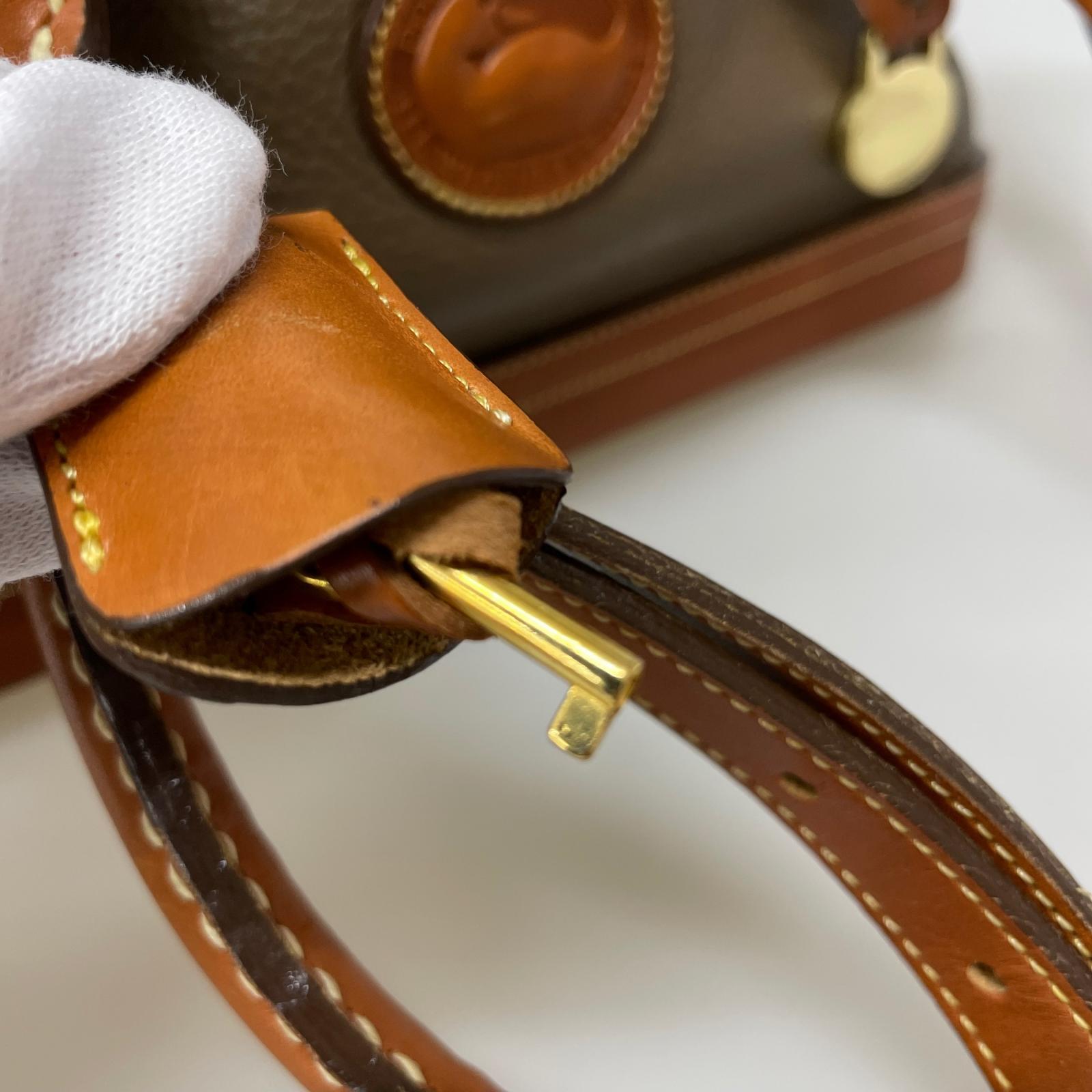 ショルダーバッグ Dooney&Bourke レザー2wayショルダー BR ※スレ ブラウン