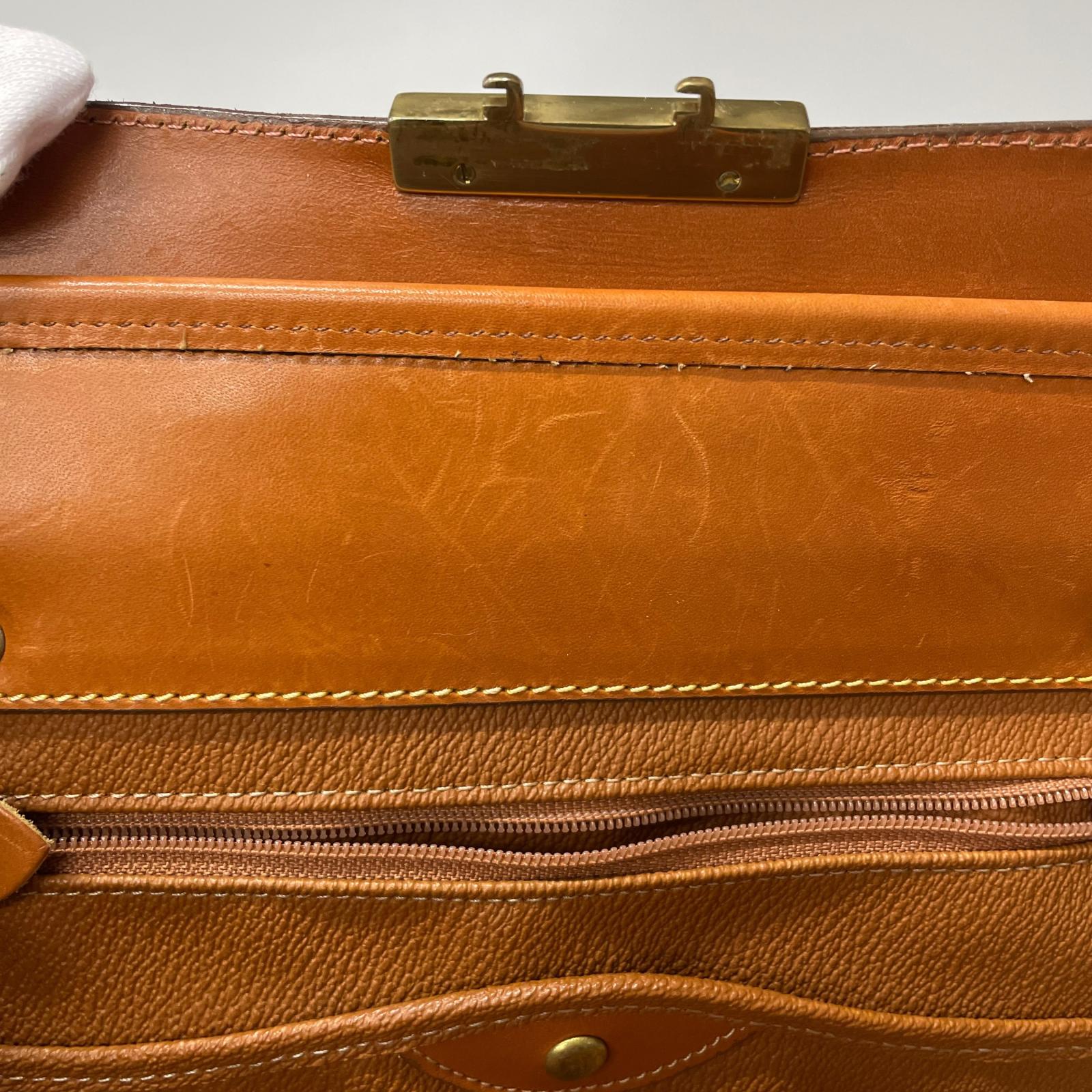 ショルダーバッグ Dooney&Bourke レザー2wayショルダー BR ※スレ ブラウン