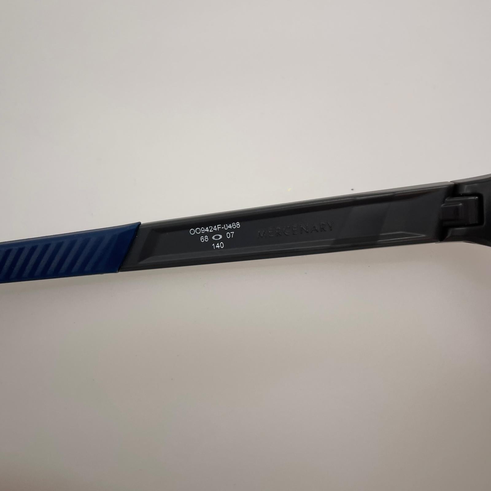 その他アクセサリー OO9424F-0468 Mercenary サングラス ブラック