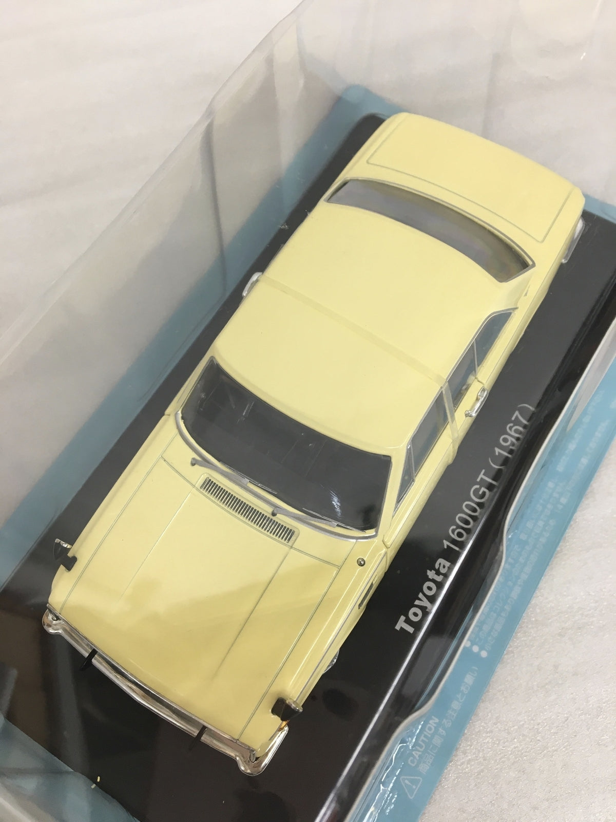 アシェット　Toyota 1600GT (1967) スケールカー