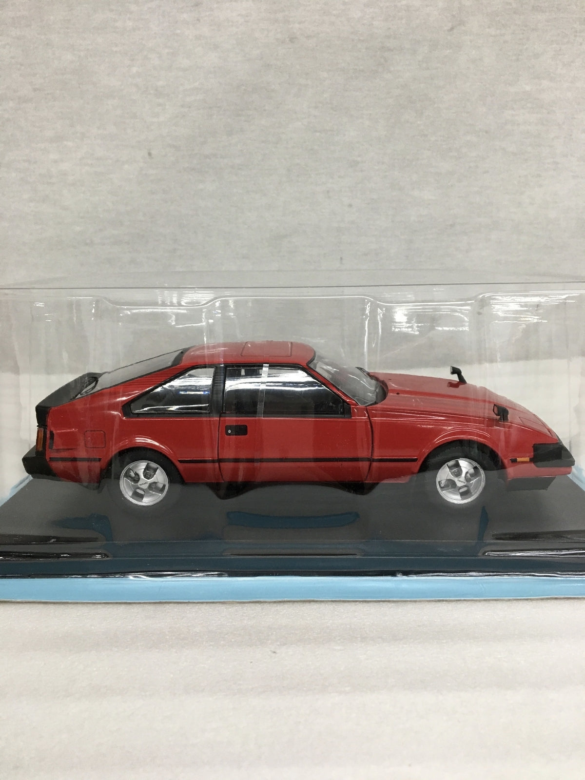 アシェット　Toyota Celica XX (1981) スケールカー