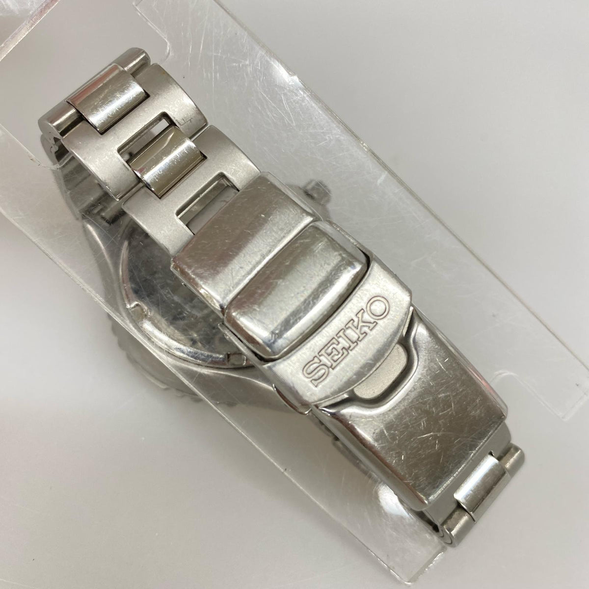 腕時計 V14J-0B10 ソーラー