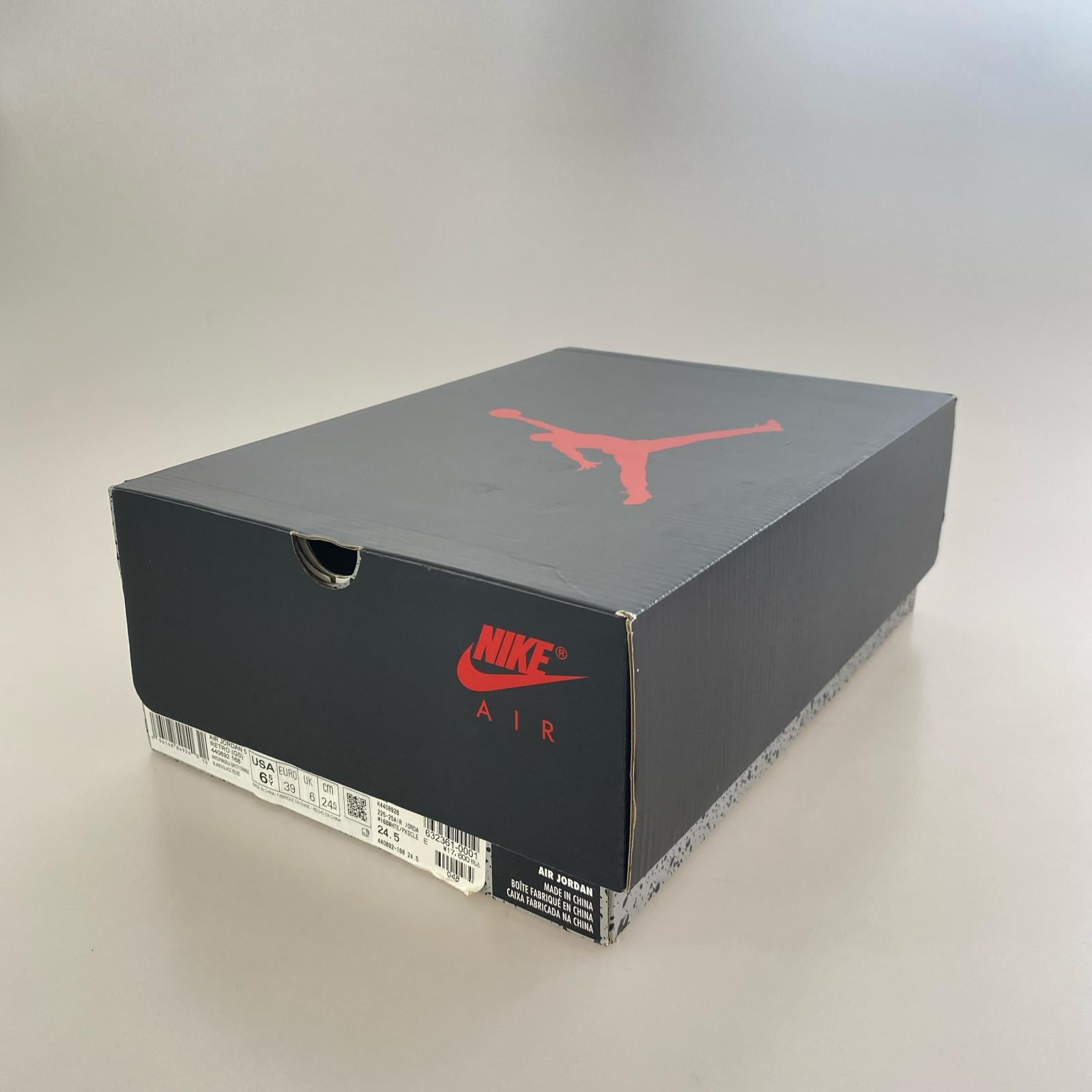 スニーカー AIR JORDAN 5 RETRO WHT/PNK 24.5cm