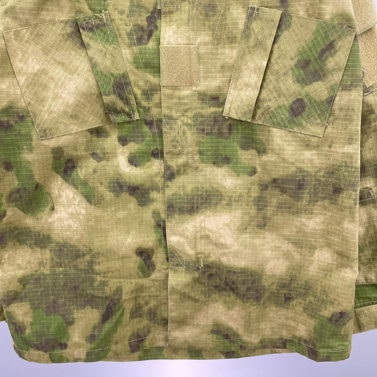 ミリタリージャケット ﾛｼｱ軍 EMRｶﾓ ｺﾝﾊﾞｯﾄｼﾞｬｹｯﾄ S-R S