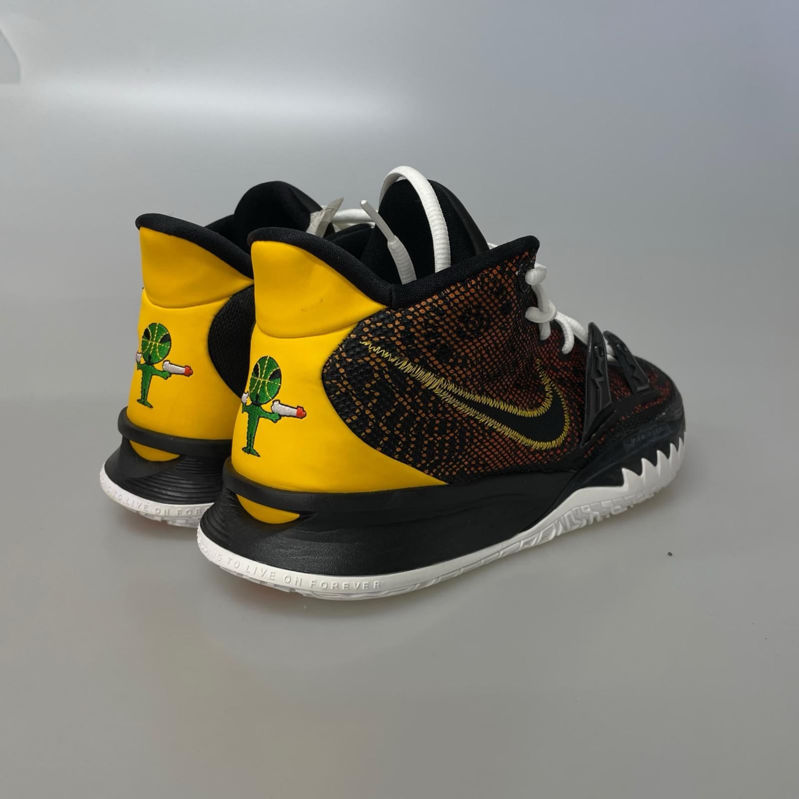 スニーカー KYRIE 7 EP RAYGUN 27cm 27cm (US9 UK8 1/2 EU44) ブラック