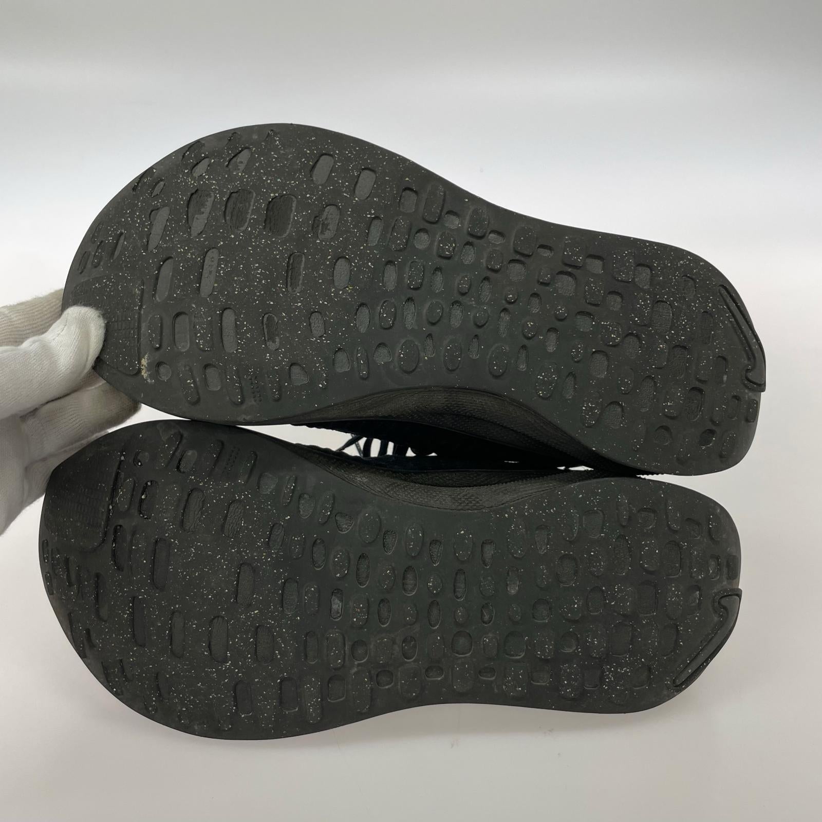 スニーカー INFINITYRUN 4（27.0） 27cm (US9 UK8 1/2 EU44) ブラック
