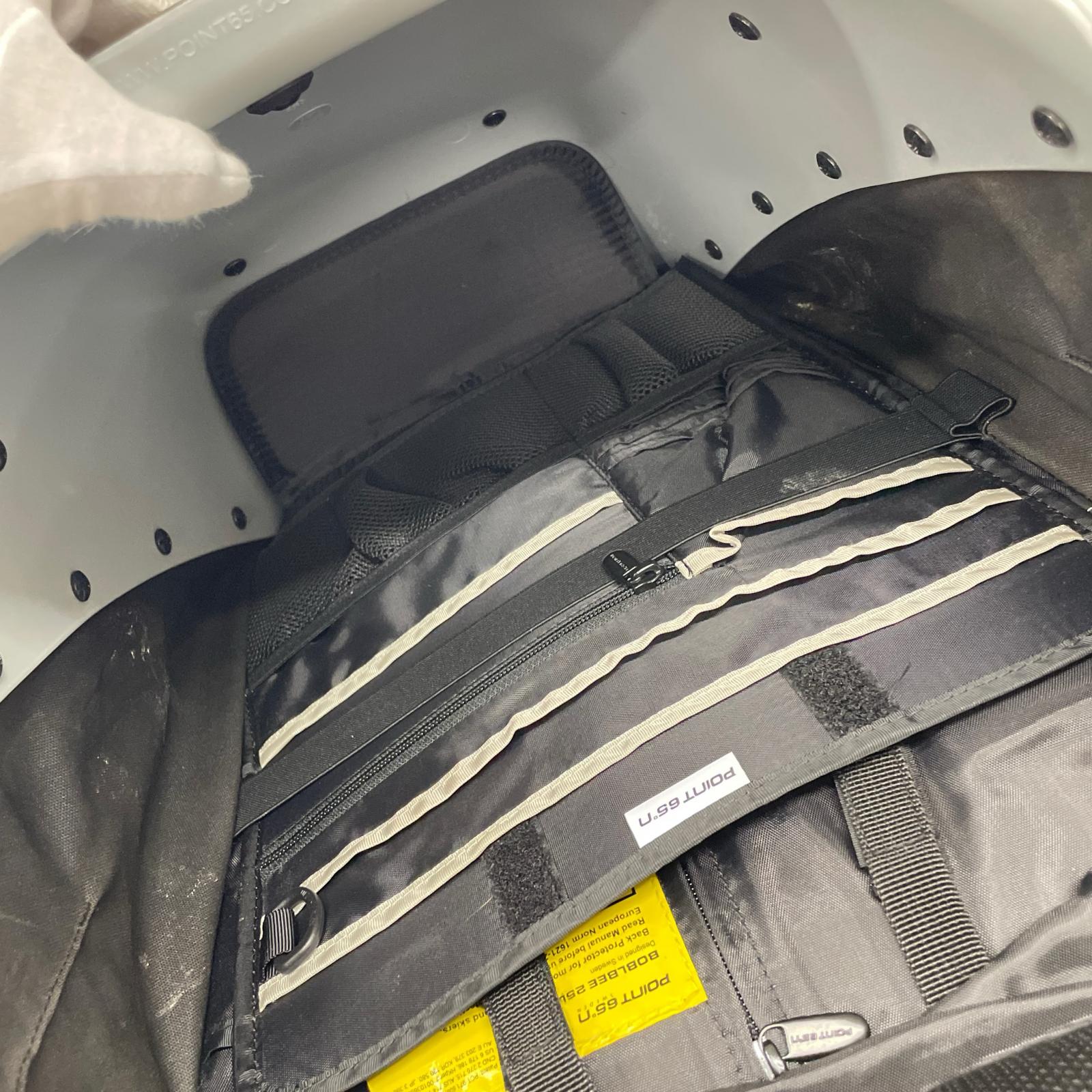 リュック・デイパック POINT65 BOBLEBEE 25L ハードシェル グレー ブラック