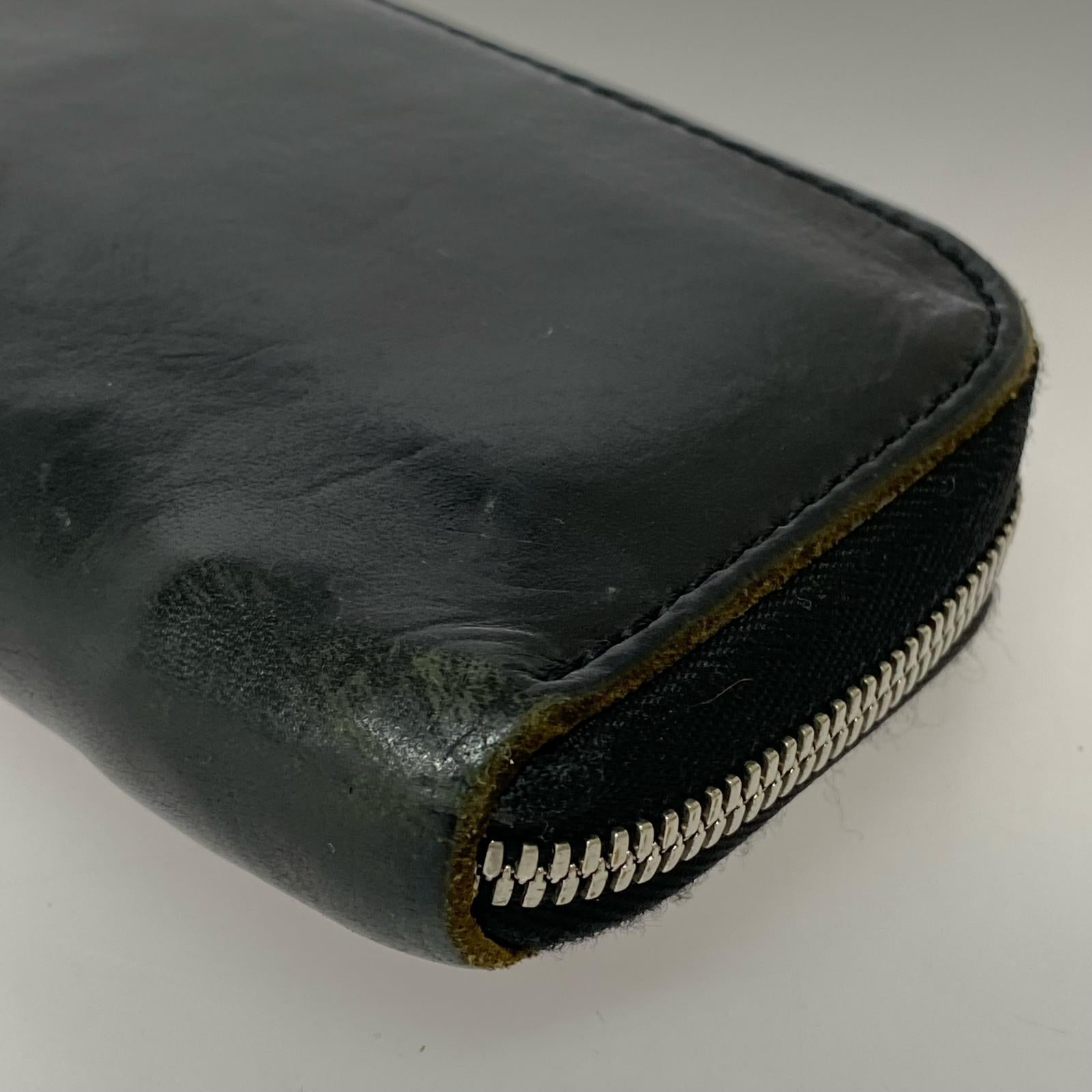長財布 ラウンドジップ 長財布　黒 ブラック
