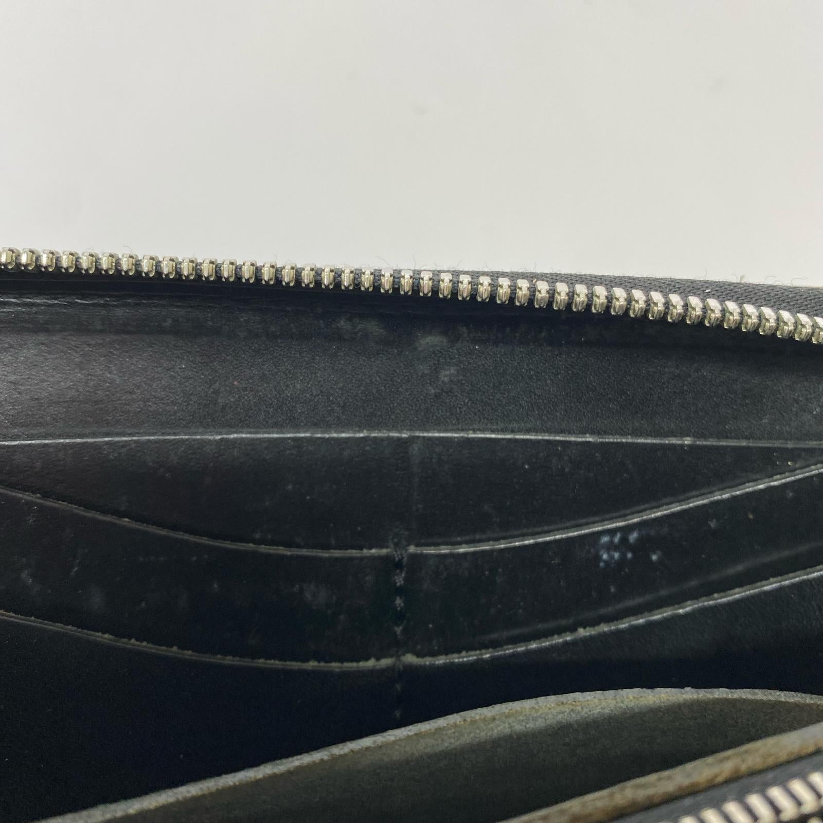 長財布 ラウンドジップ 長財布　黒 ブラック
