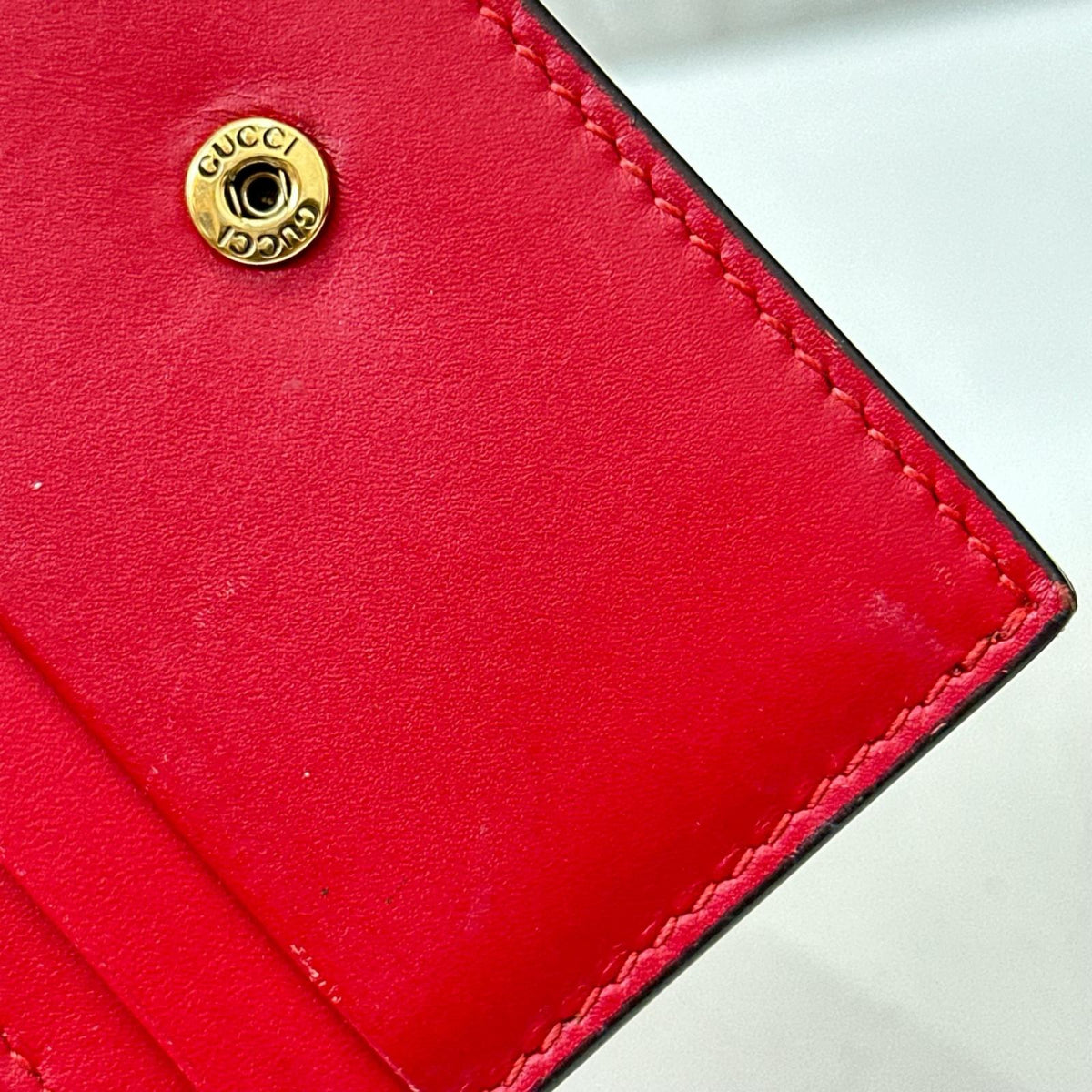 GUCCI イチゴ