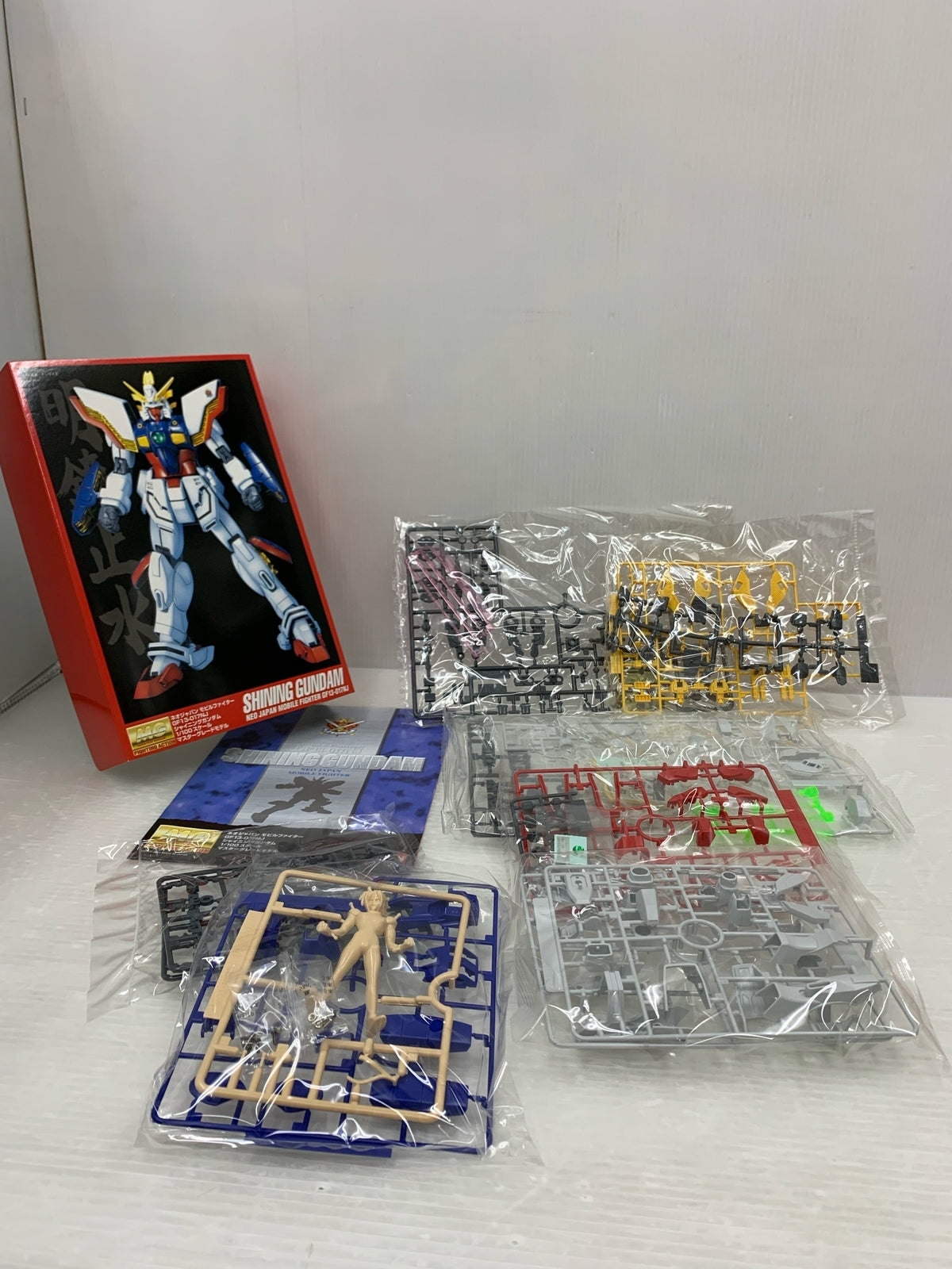 MG　シャイニングガンダム ガンプラ