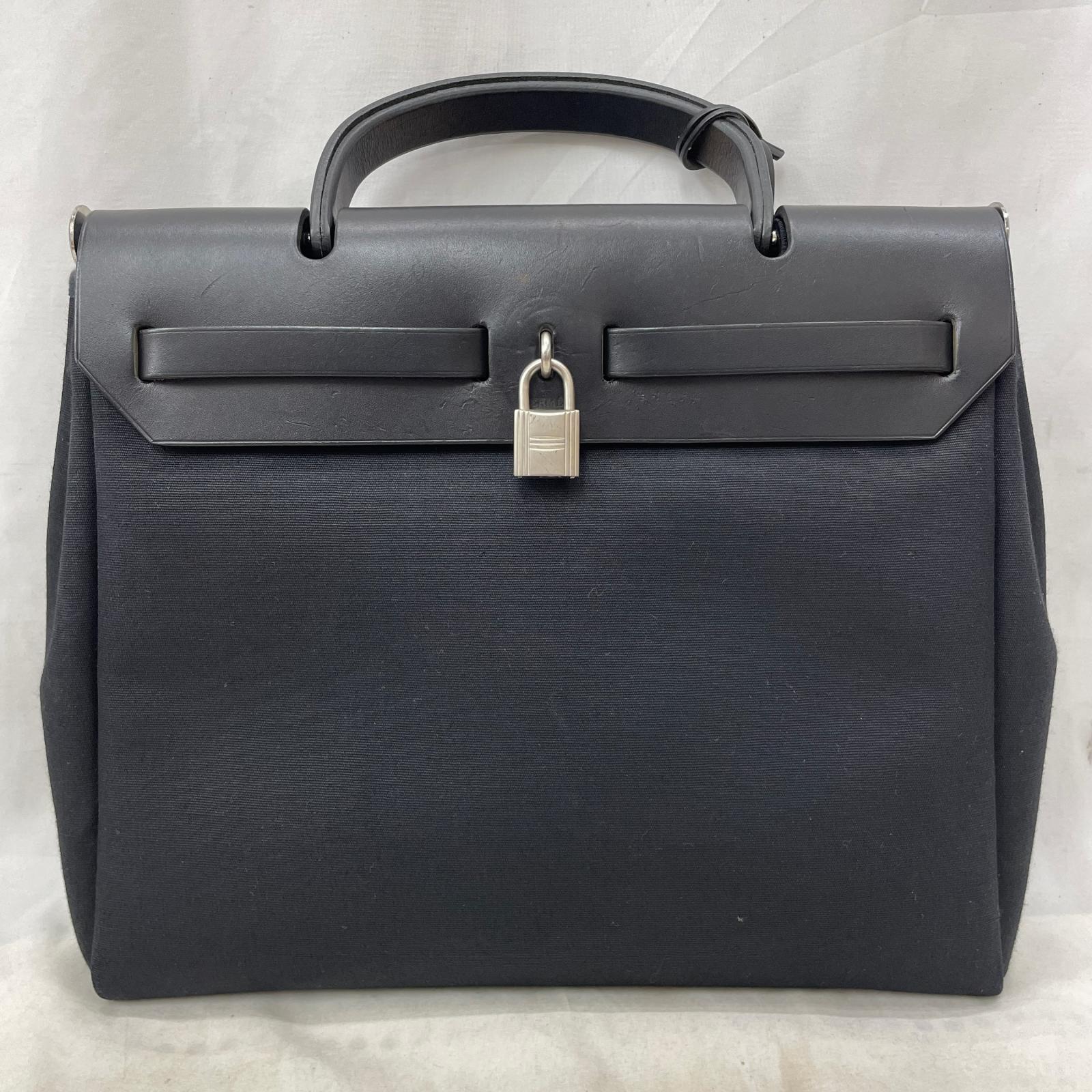 HERMES エールバッグPM □F 刻印