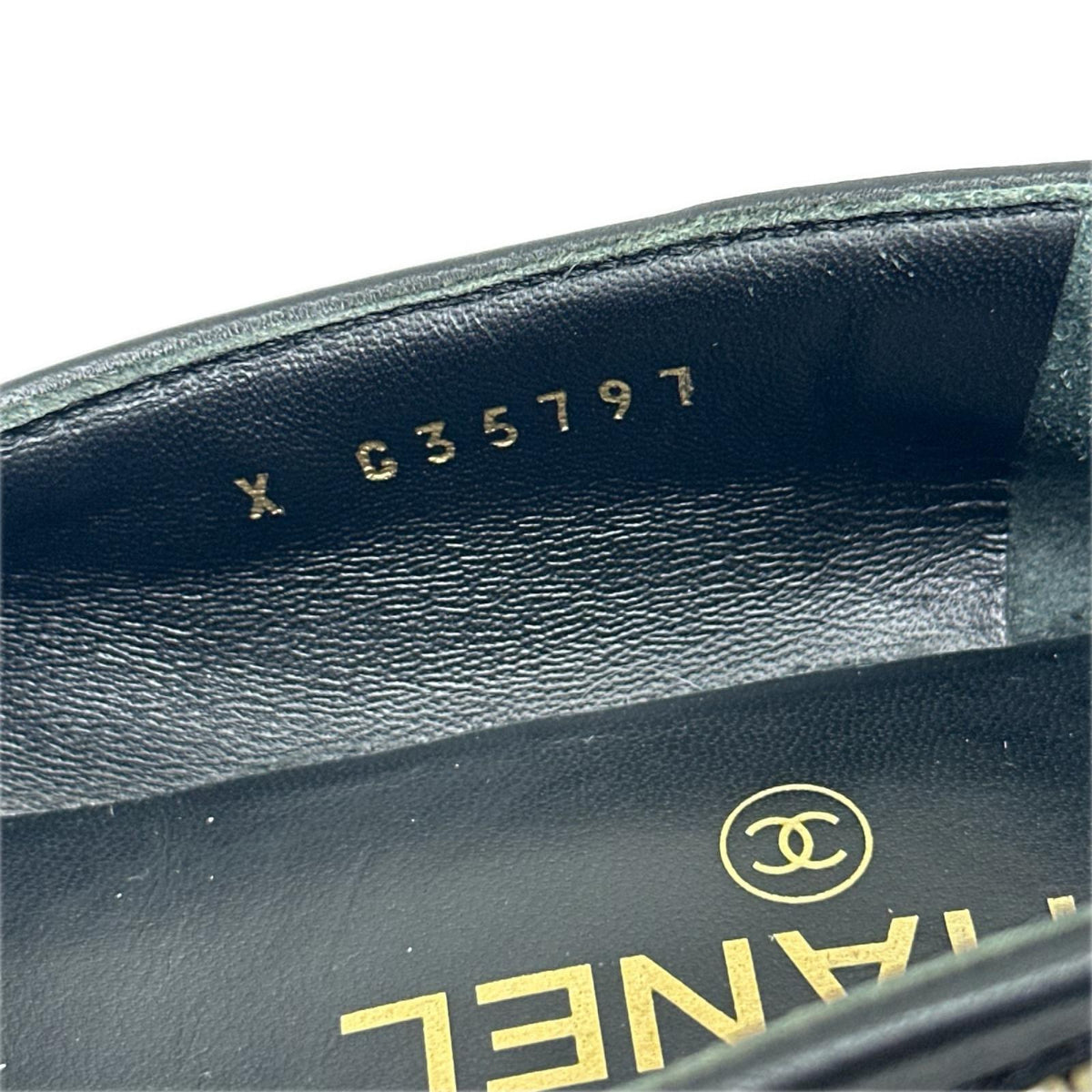 CHANEL ココマーク パール レザー ローファー 黒