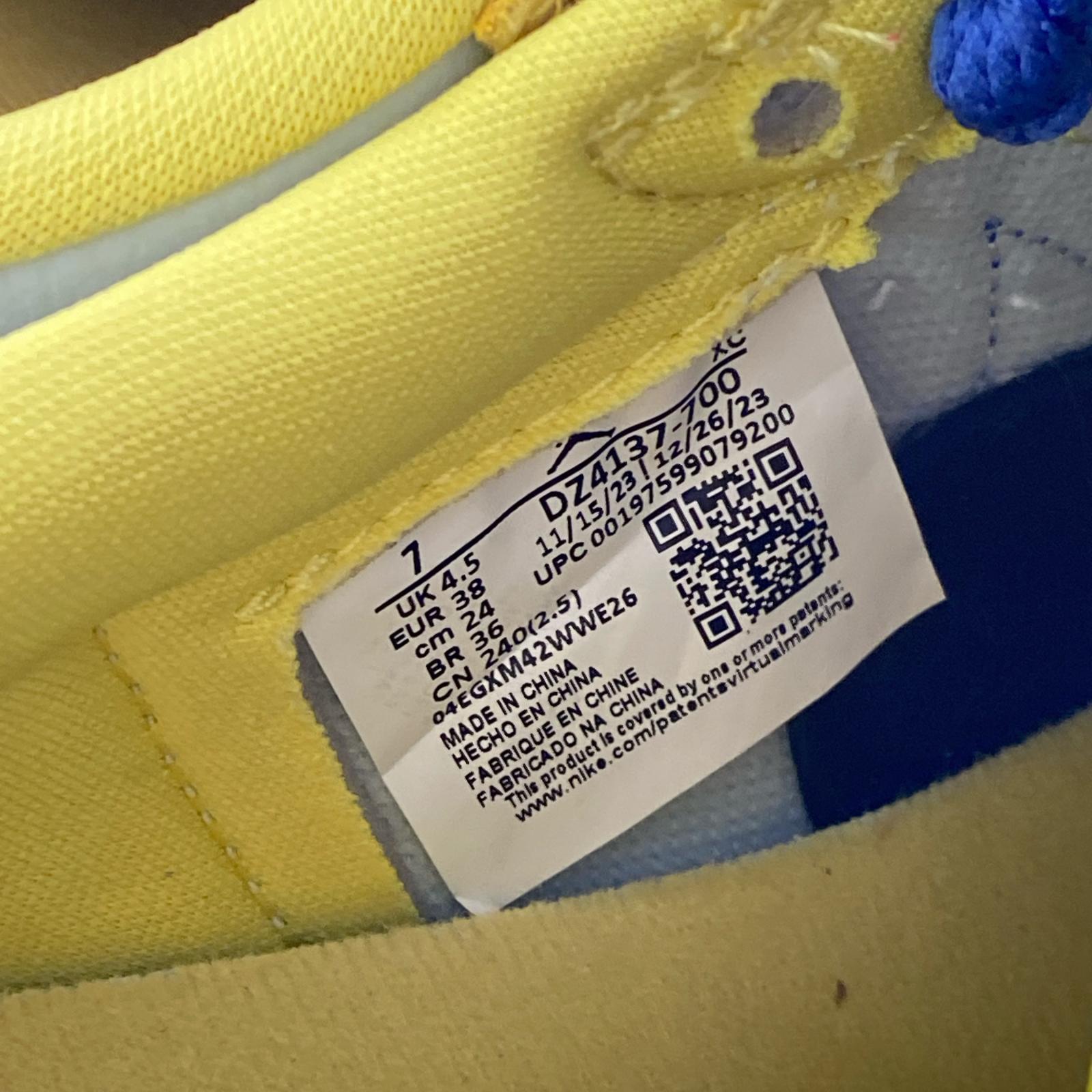 スニーカー Travis Scott Canary 24cm (US6 UK5 1/2 EU38)