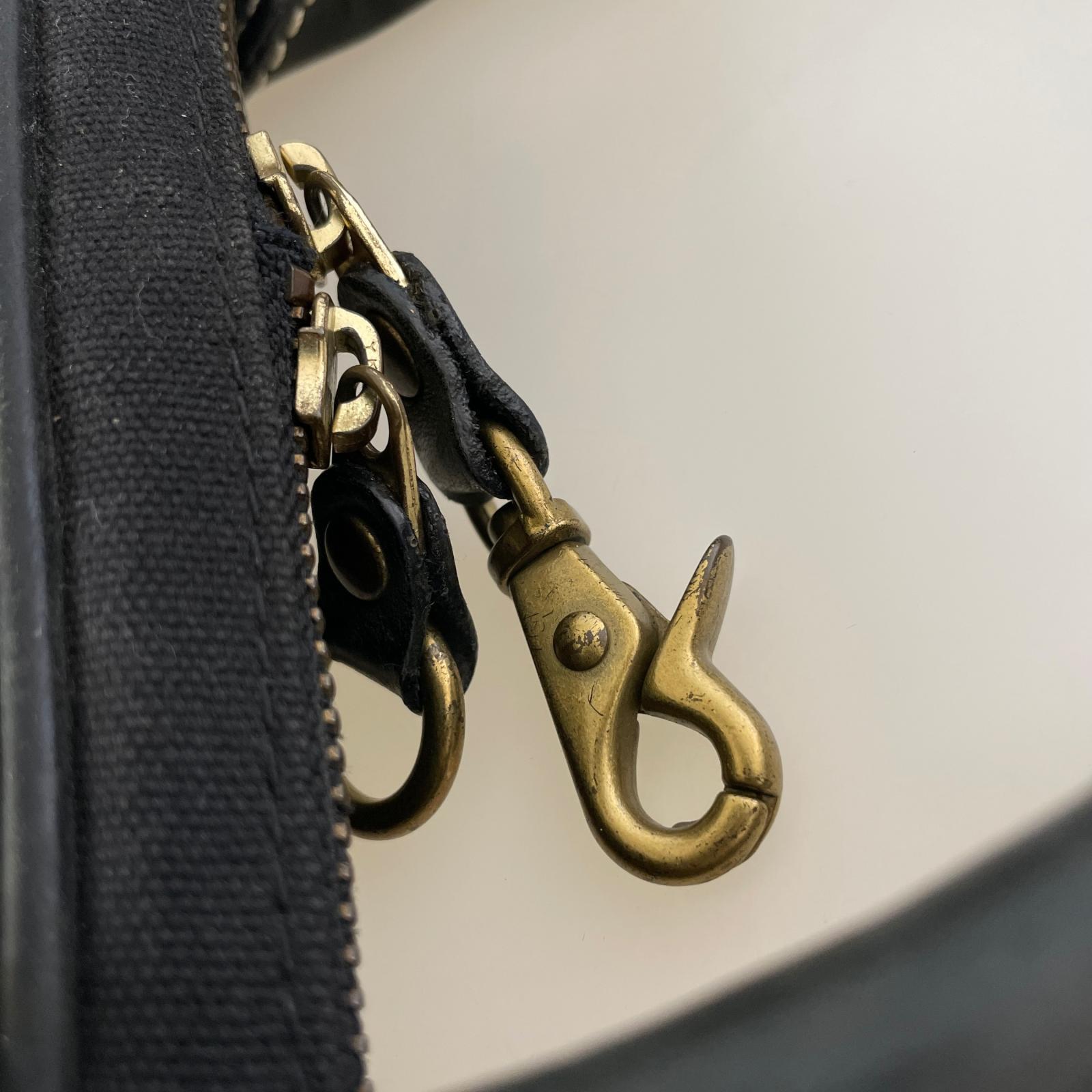 ショルダーバッグ AinSoph アインソフ 2Way レザー 黒 ブラック