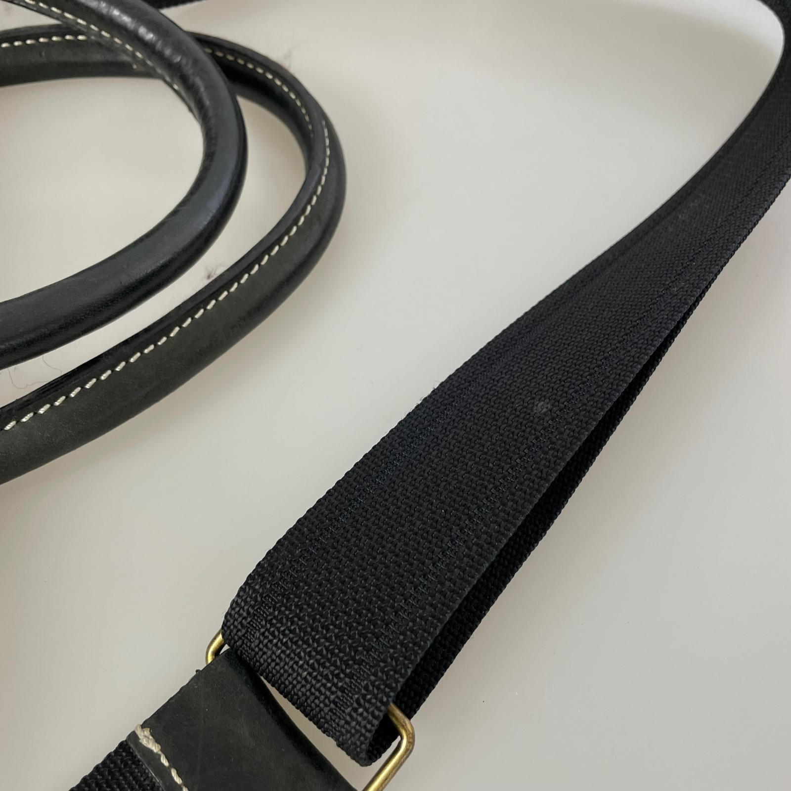 ショルダーバッグ AinSoph アインソフ 2Way レザー 黒 ブラック