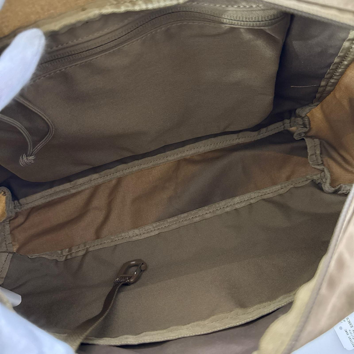 ボディバッグ ｼｮﾙﾀﾞｰﾊﾞｯｸﾞ KHAKI カーキ