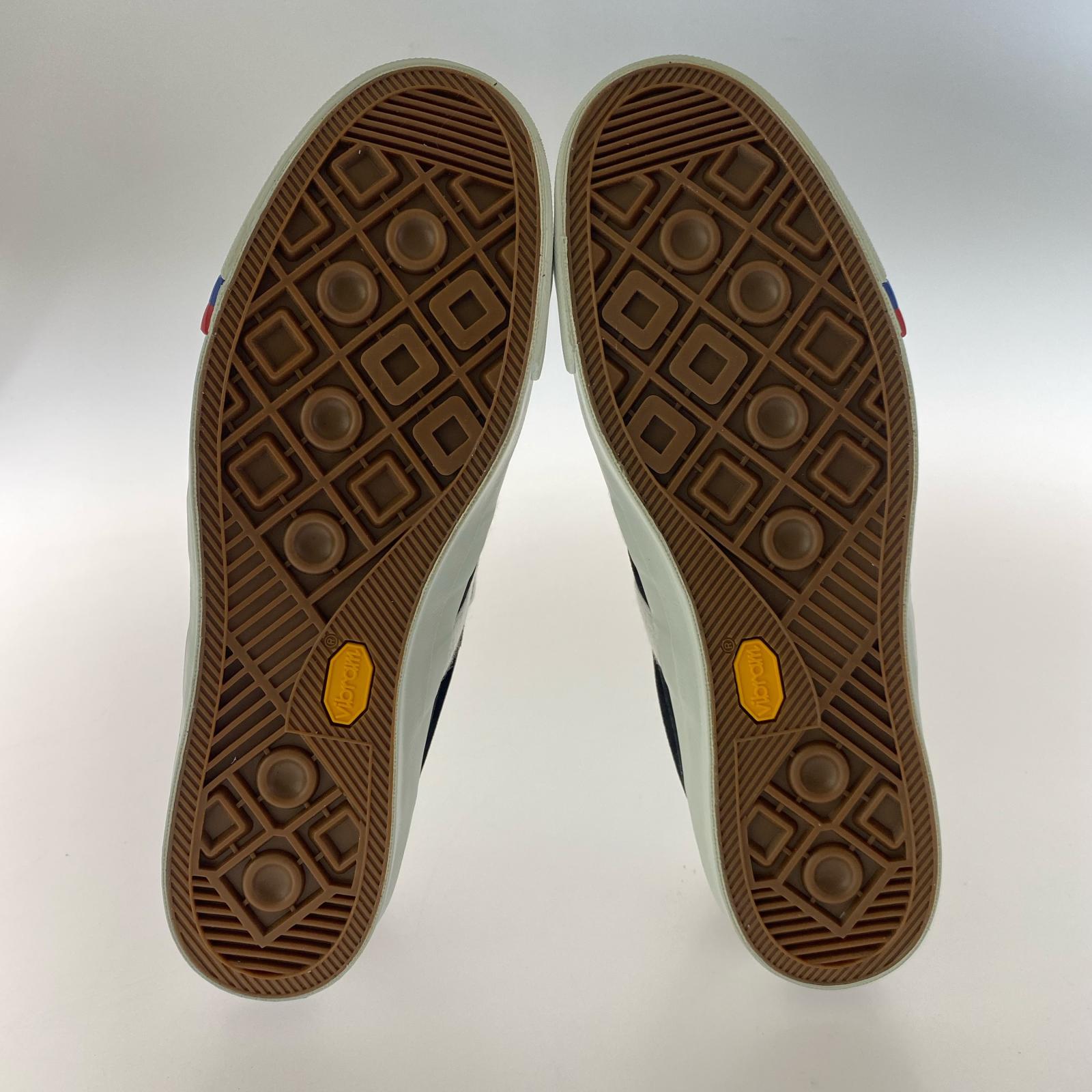 スニーカー ROYAL PLUS SUEDE ブラック