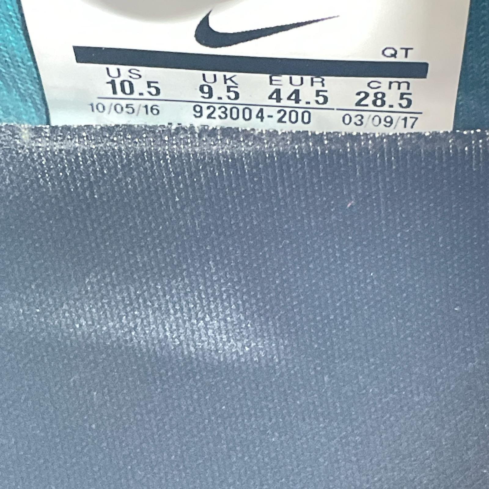 スニーカー ×Marc Newson/AIR VAPORMAX/923004-200 28.5cm (US10 1/2 UK10 EU47)