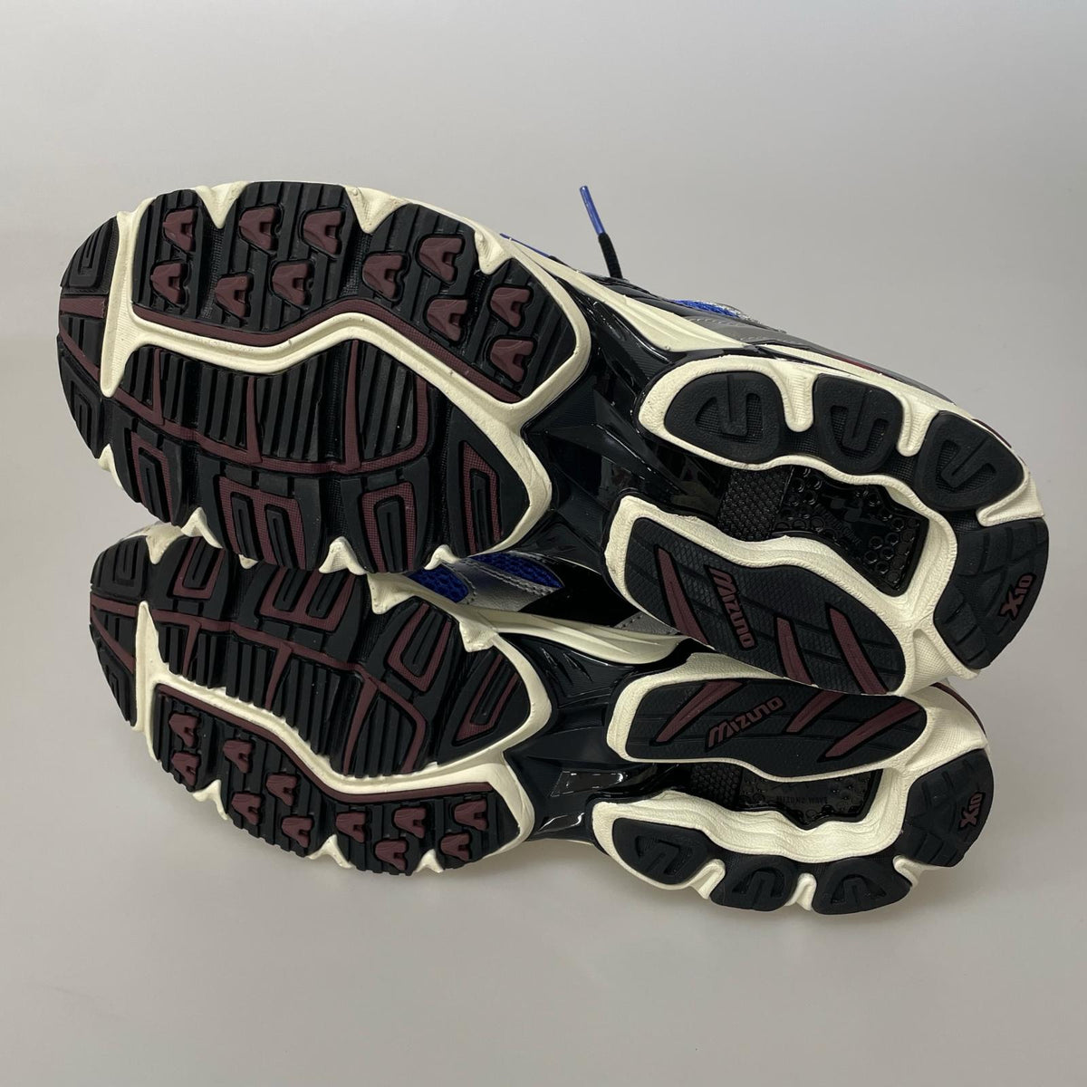 スニーカー WAVE RIDER 10 29.0cm US11 29cm (US11 UK10 1/2 EU48) シルバー