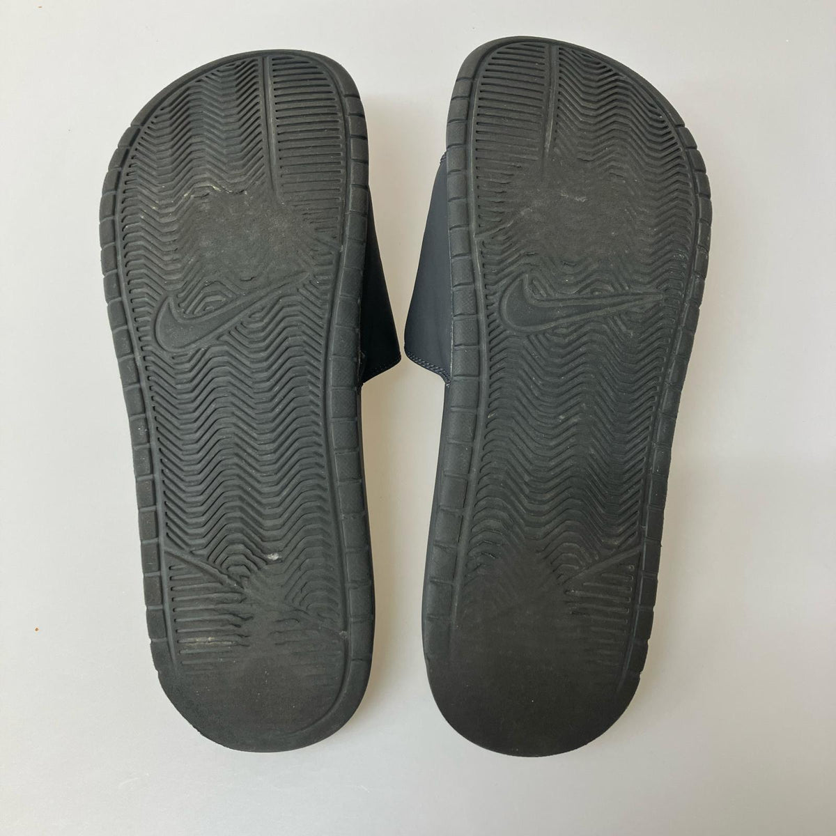 サンダル NIKE×STUSSY Benassi Slides スライドサンダル 28㎝ ブラック 28cm (US10 UK9 1/2 EU46) ブラック