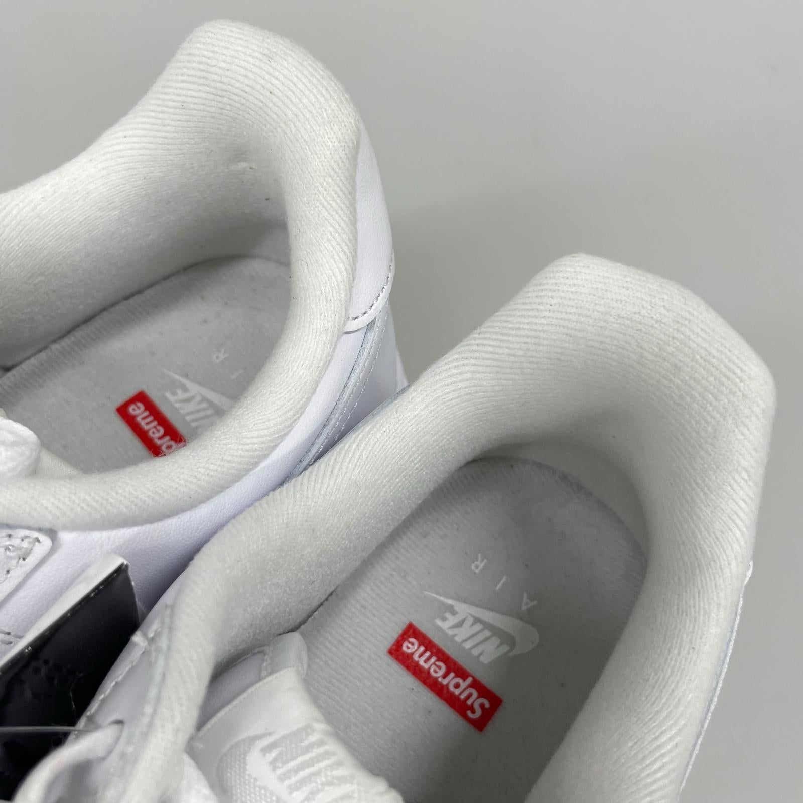 スニーカー × Supreme AIR FORCE 1 LOW 白 (26.5) ホワイト