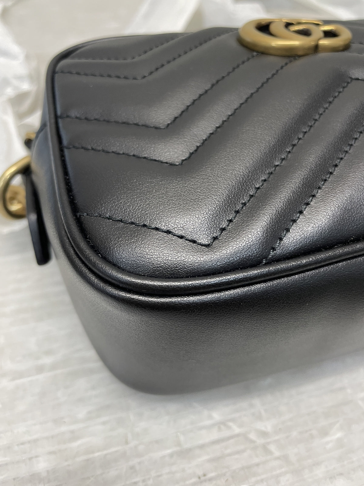 GUCCI GGマーモント ショルダーバッグ 448065 ブラック
