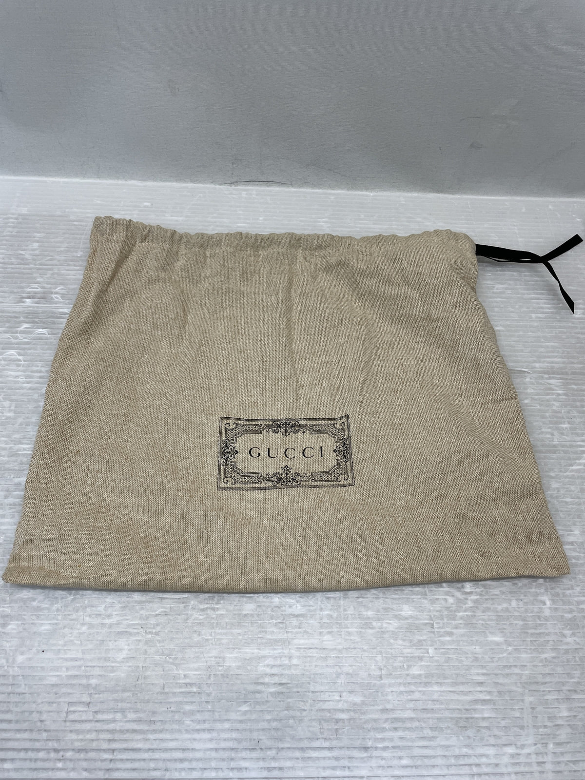 GUCCI GGマーモント ショルダーバッグ 448065 ブラック