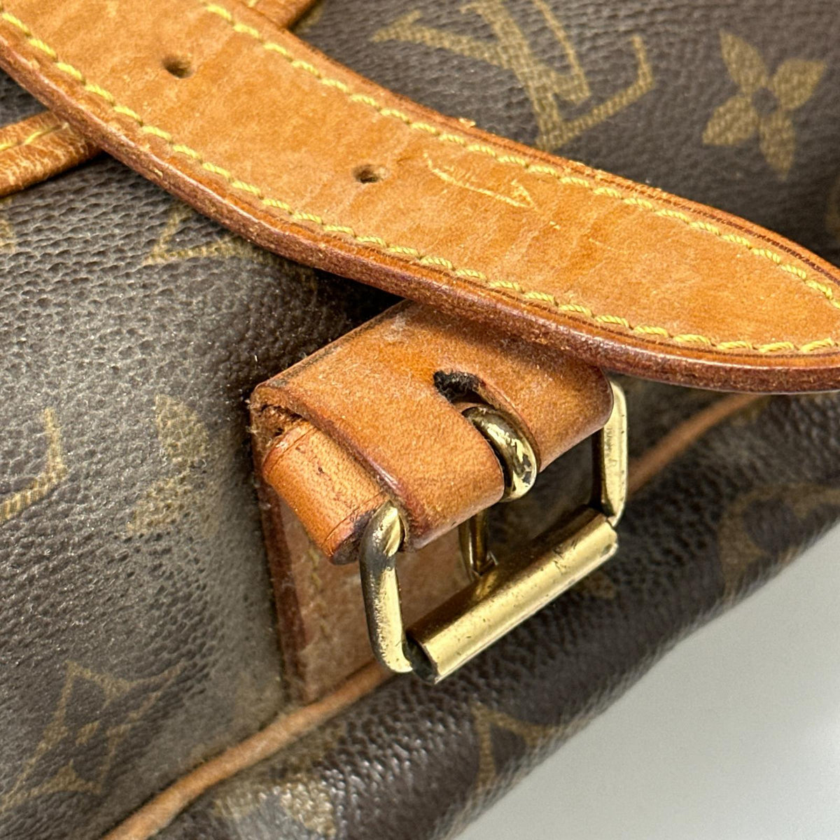 LV ソミュール35 ショルダーバッグ モノグラム
