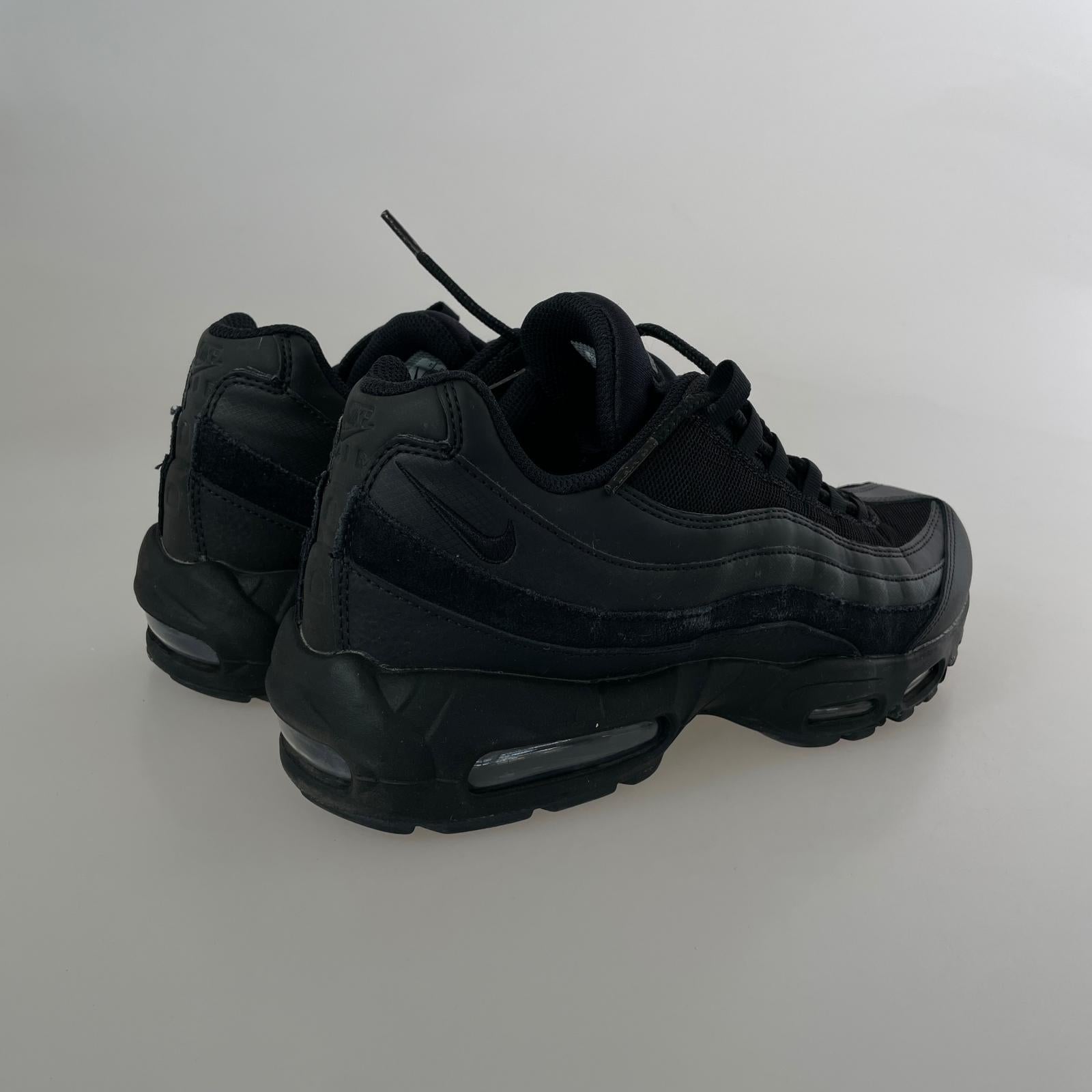 シューズ Air Max 95 Triple Black 28.5cm (US10 1/2 UK10 EU47) ブラック