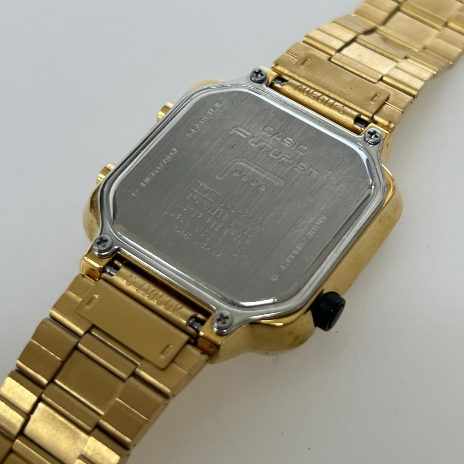腕時計 FUTURIST LAQ-2000G ゴールド