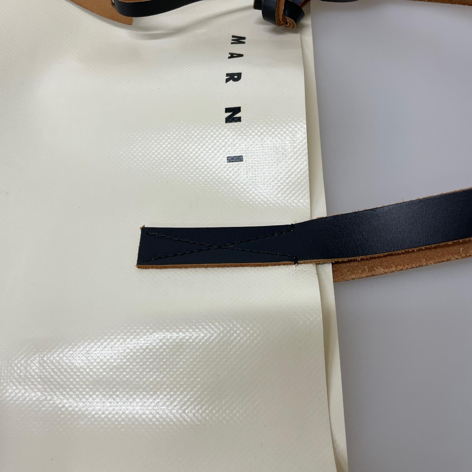 ハンドバッグ MARNI TRIBECA ToteBag SHMQ0037A0 WHT/BLK ホワイト