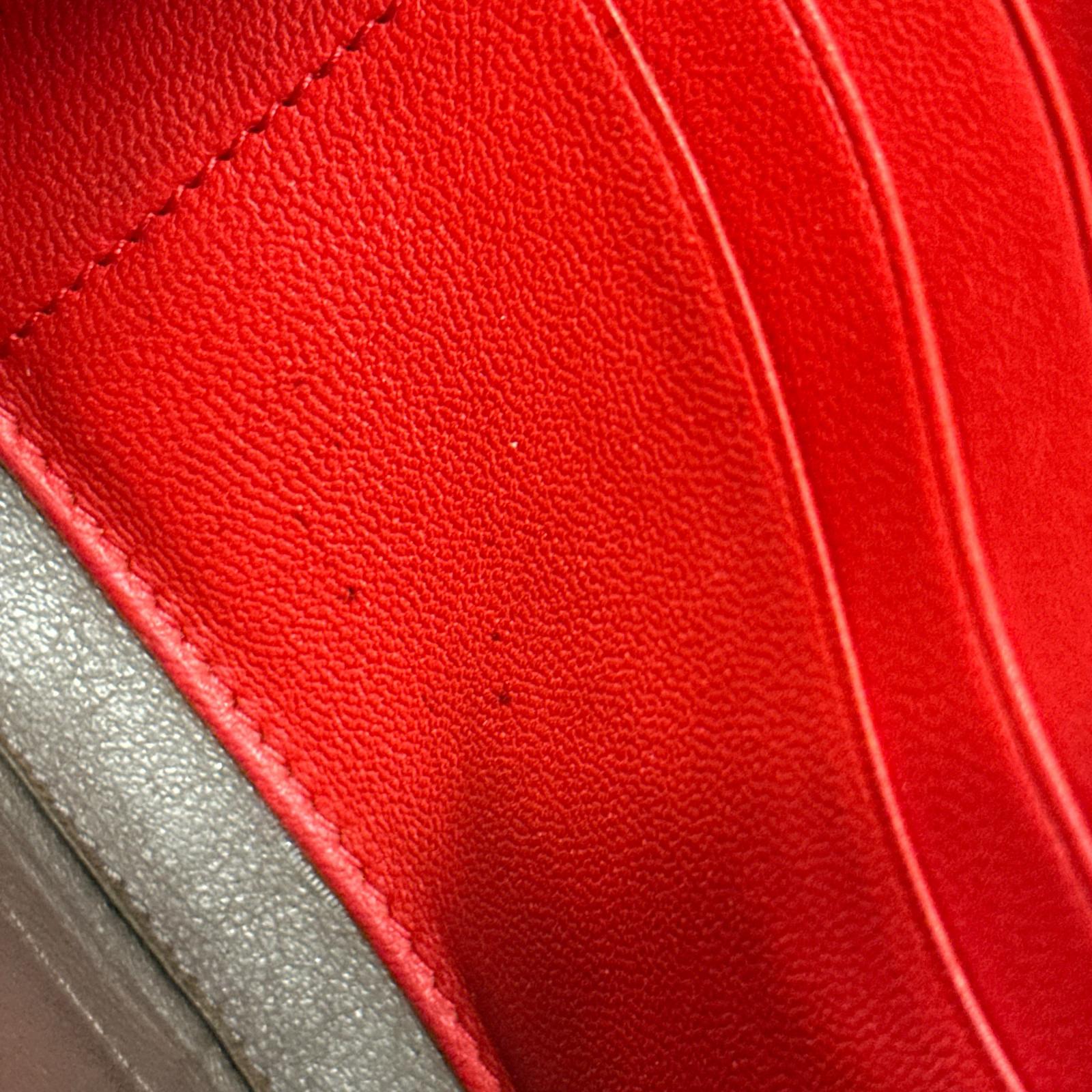 Bottega Beneta イントレチャート 長財布 赤