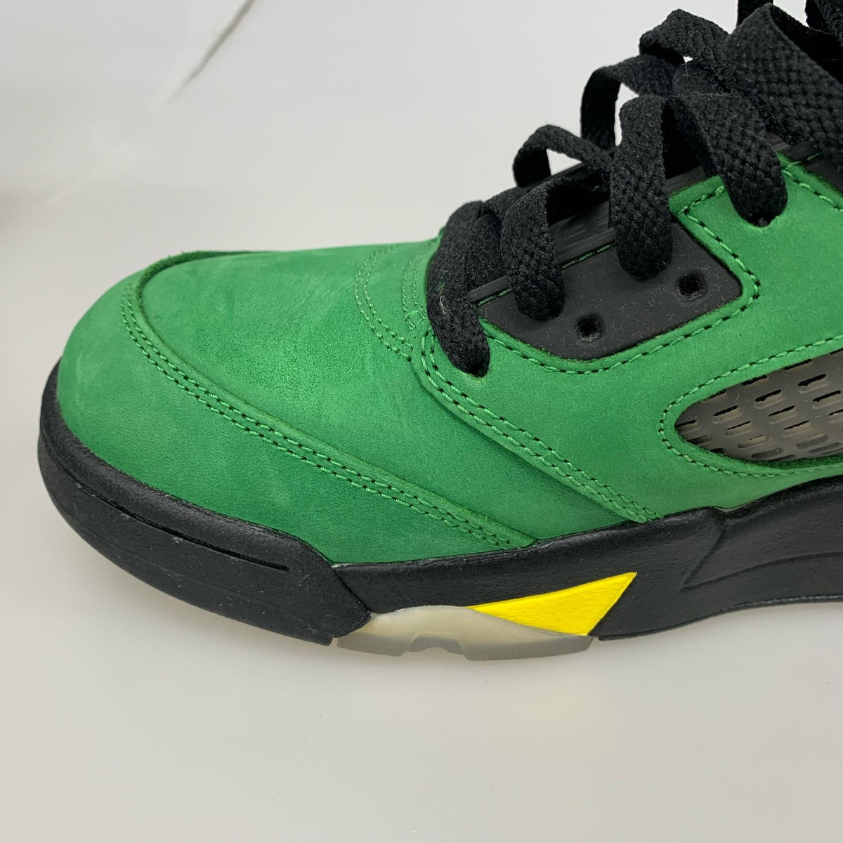 スニーカー AIR JORDAN 5 RETRO SE OD 緑 (27.5cm) 27.5cm (US9 1/2 UK9 EU45) グリーン