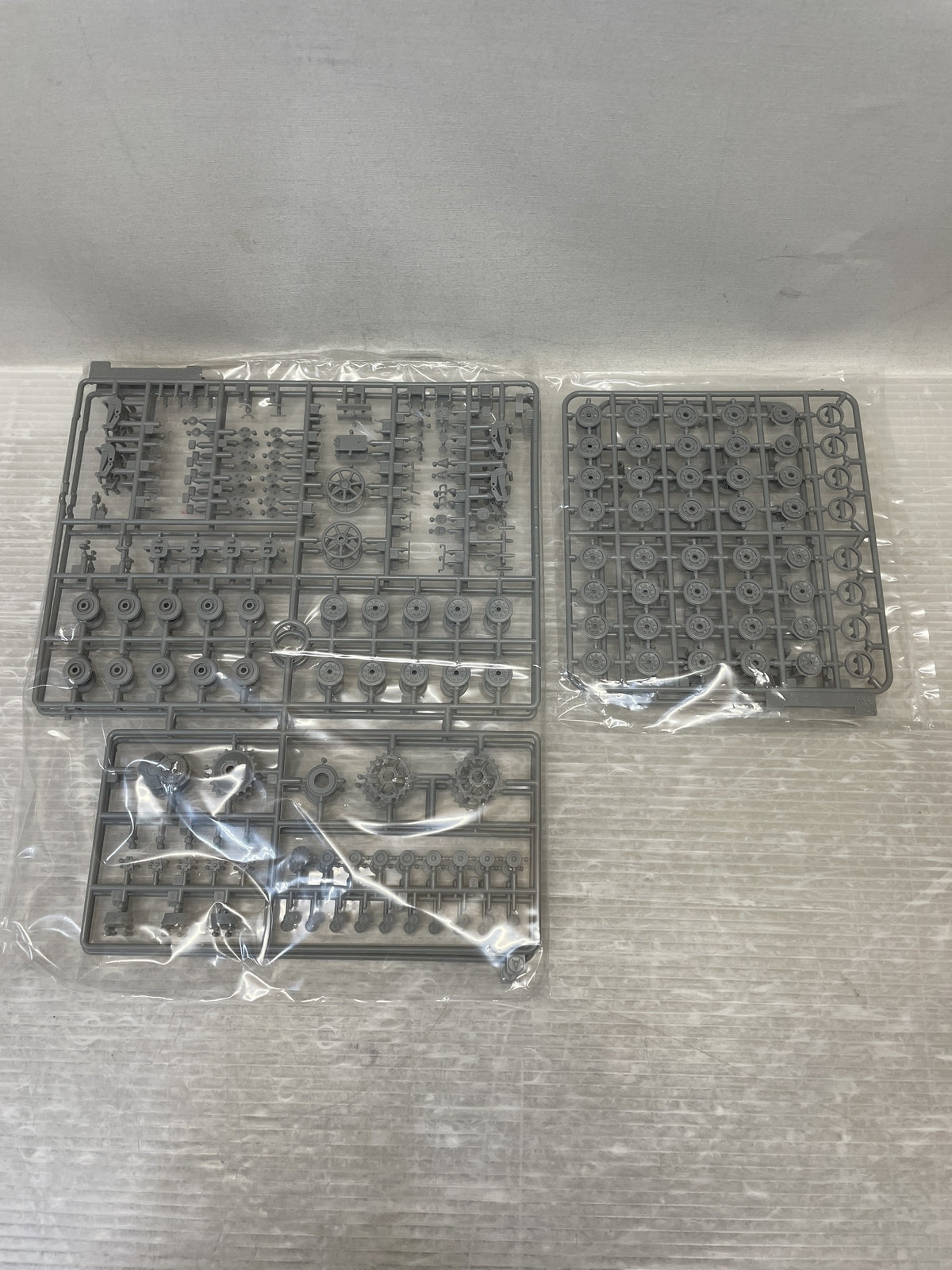 1/35 WW.II ドイツ軍 Sd.Kfz.166 IV号突撃戦車 ブルムベア ミリタリープラモ