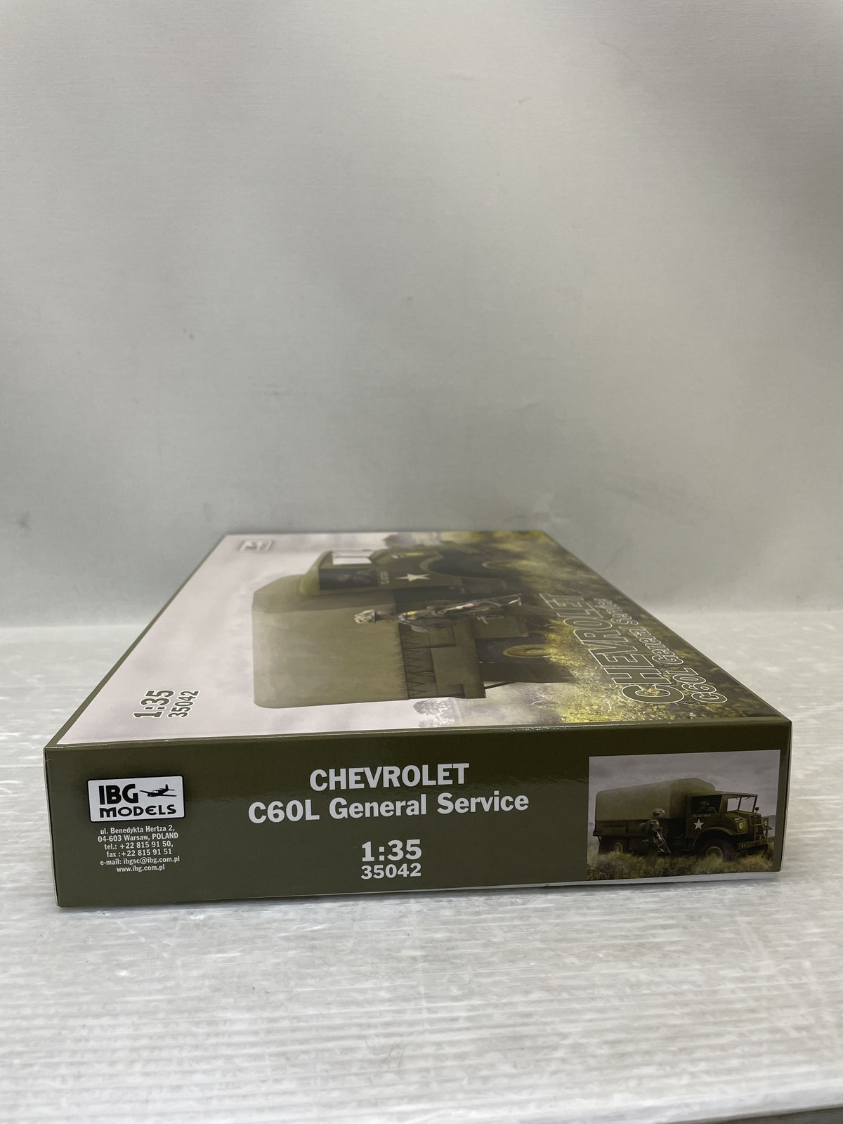 1/35 英・シボレー C60L キャブ13 カーゴトラック ミリタリープラモ