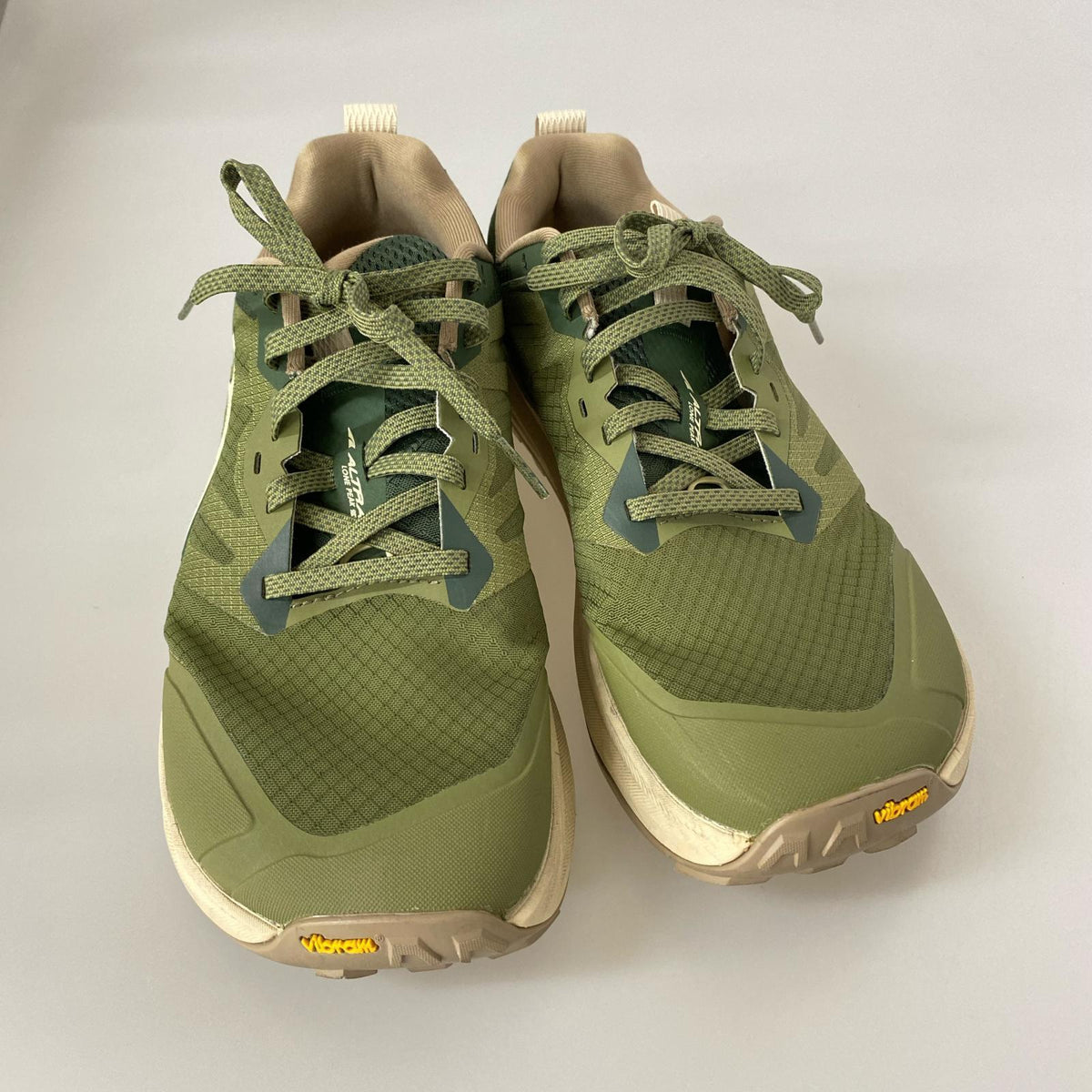 スニーカー ALTRA LONE PEAK 9＋ グリーン