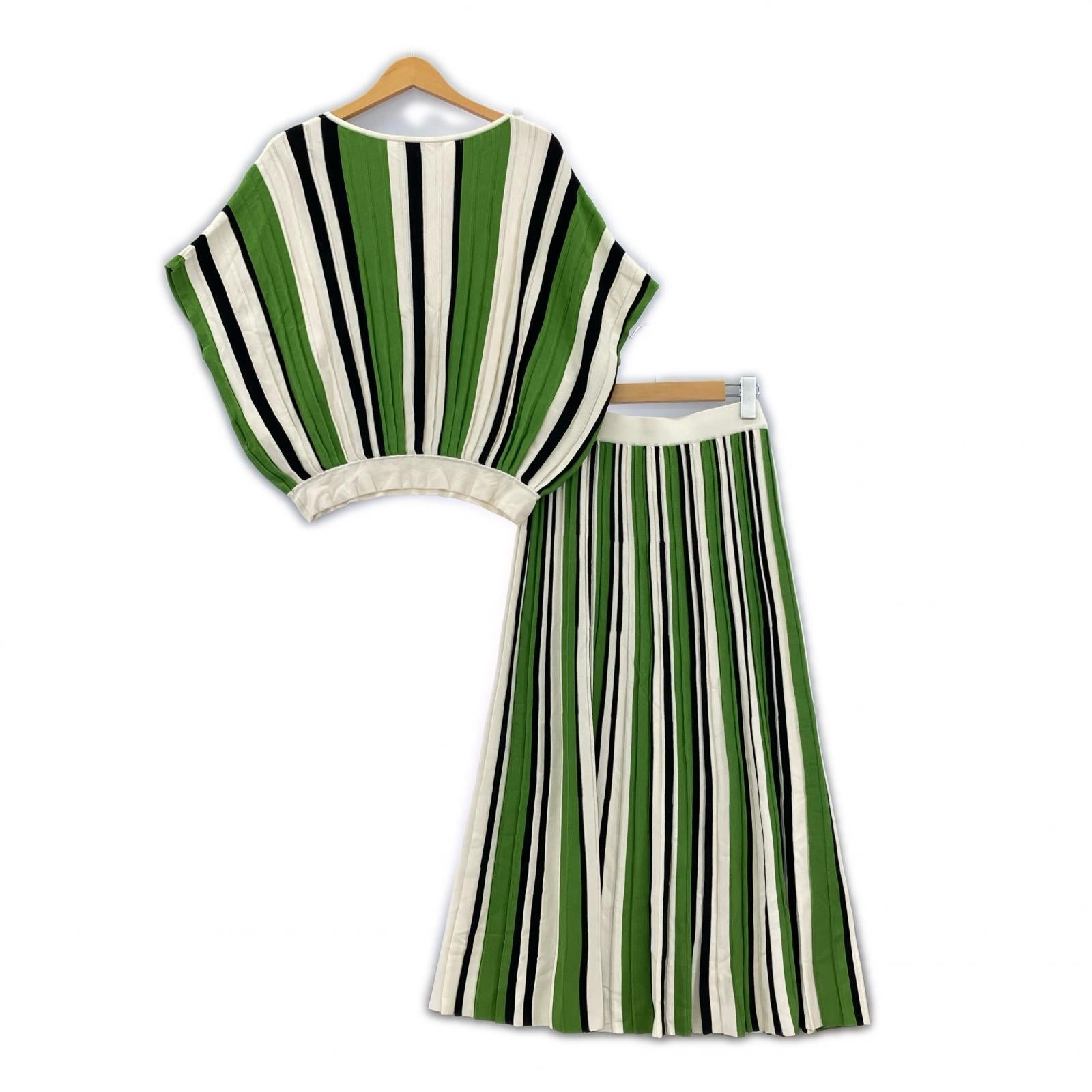 ロングスカート Weekend Max Mara ストライプ ニットセットアップ L