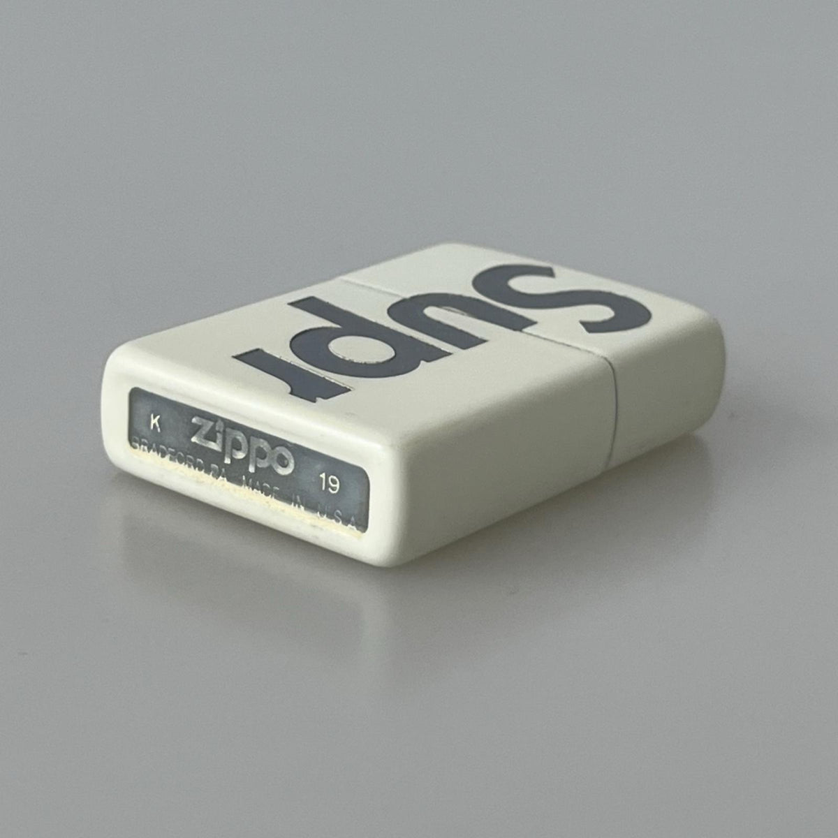 ライター Glow-in-the-Dark Zippo ホワイト