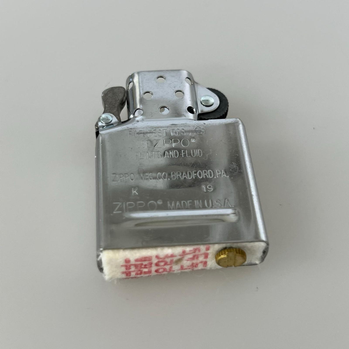 ライター Glow-in-the-Dark Zippo ホワイト