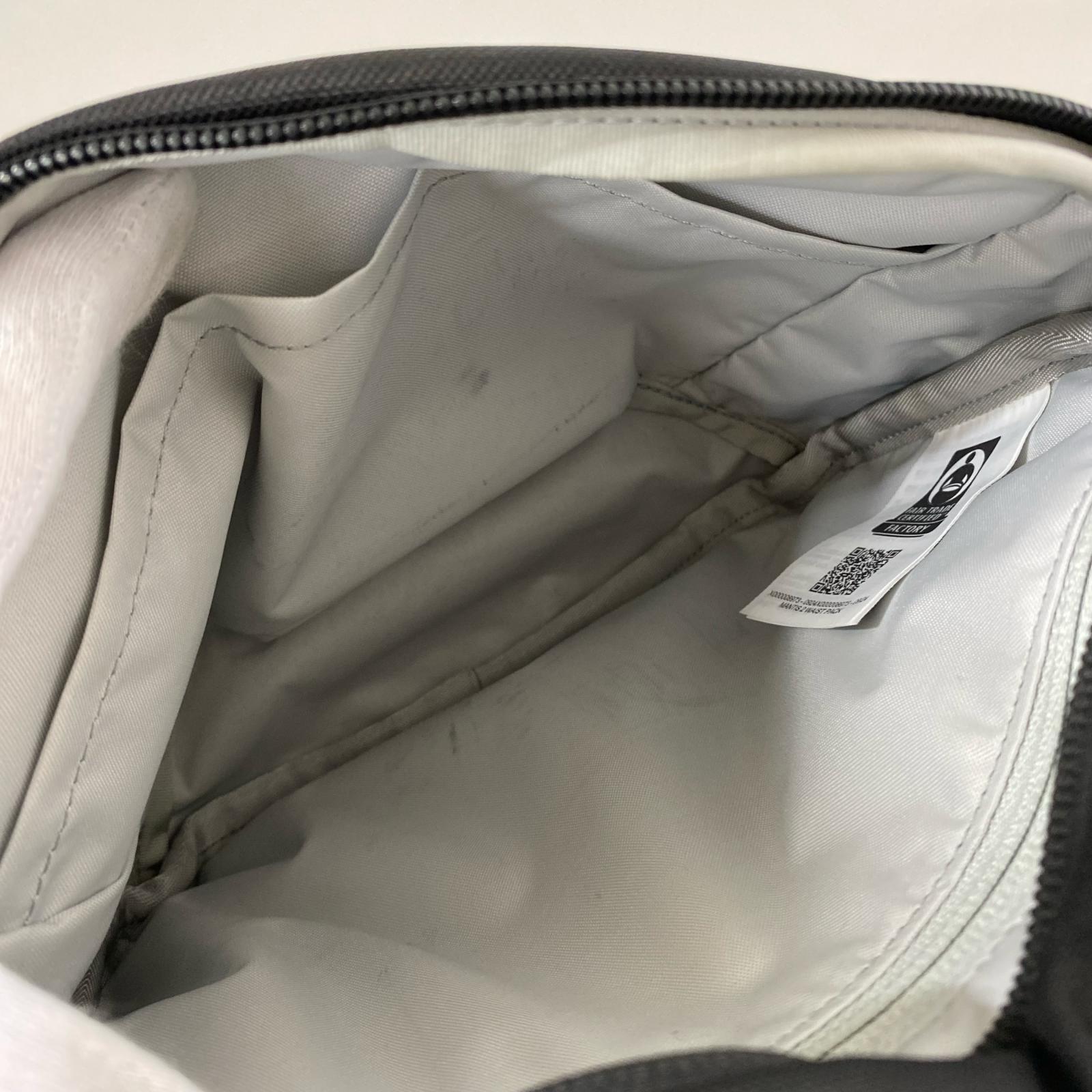 ショルダーバッグ MANTIS 2 WAIST PACK ブラック